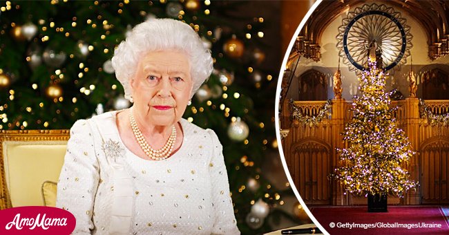 Sieh Dir den riesigen sechs Meter großen Weihnachtsbaum der Queen in der königlichen Residenz an