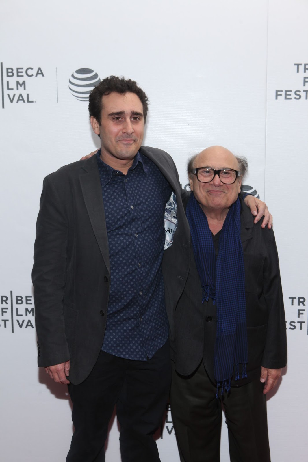 Jacob und Danny DeVito bei den Tribeca Film Festival Shorts: New York Now am 15. April 2016, in New York. | Quelle: Getty Images