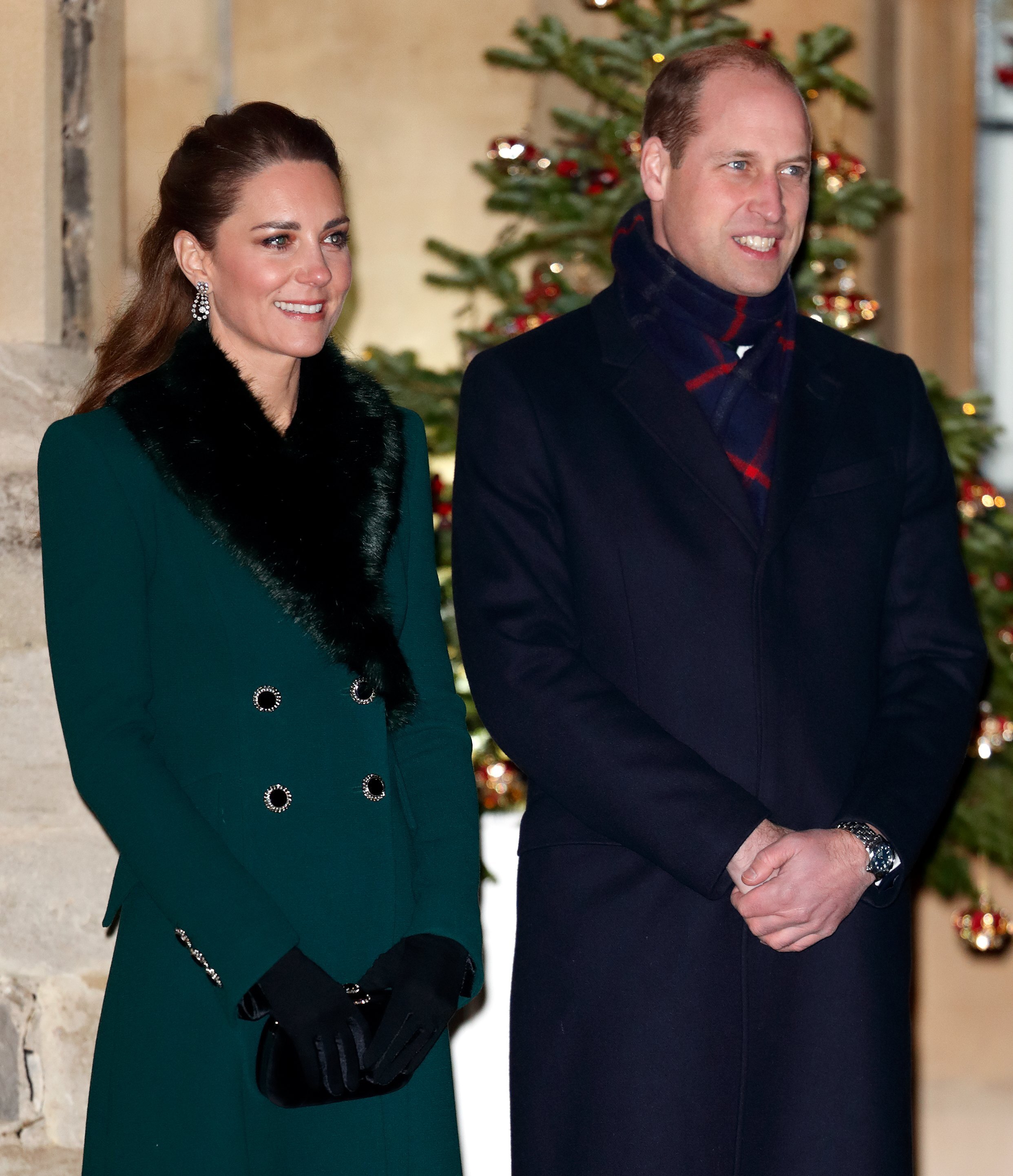 Der Herzog und die Herzogin von Cambridge bereiten sich darauf vor, sich bei einer Veranstaltung auf Schloss Windsor bei den unentbehrlichen Mitarbeitern zu bedanken, Dezember 2020. | Quelle: Getty Images.