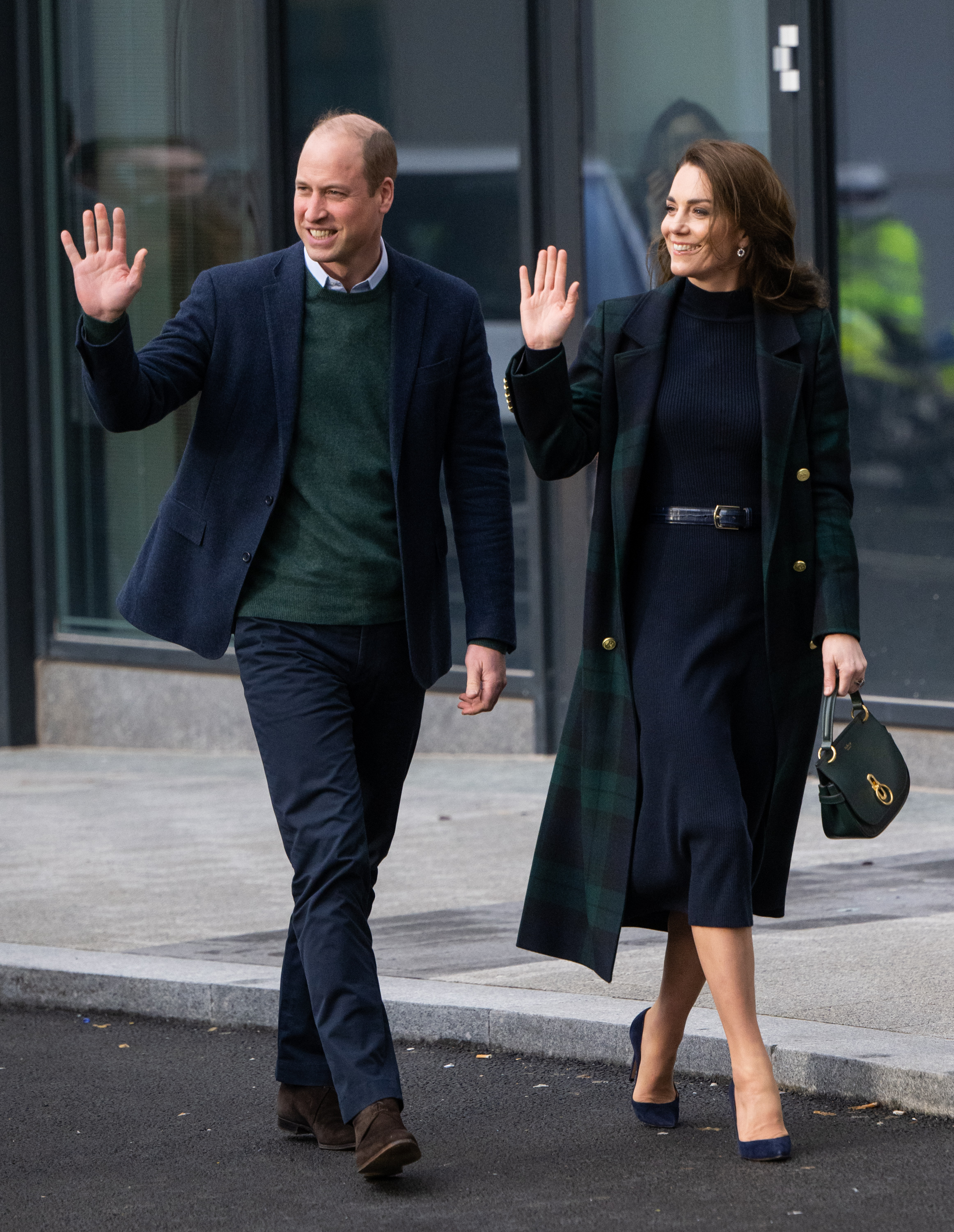 Prinz William und Prinzessin Kate bei ihrem Besuch im Royal Liverpool University Hospital am 13. Januar 2023 in Liverpool, England. | Quelle: Getty Images