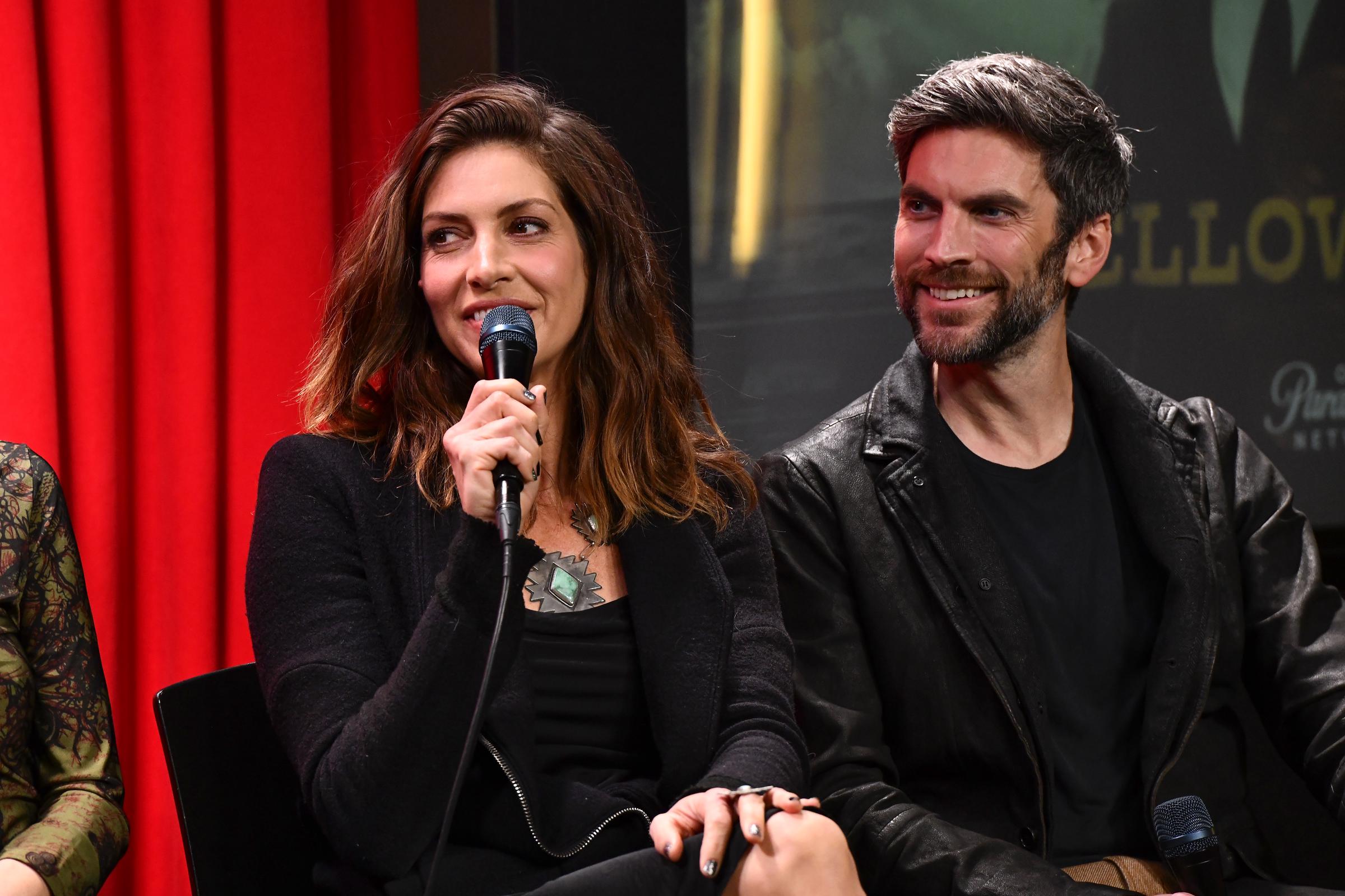 Dawn Olivieri (Beth Atwood) und Wes Bentley (Jamie Dutton) besuchen das Paramount Network's "Yellowstone" Los Angeles SAG Event bei SAG-AFTRA am 6. Januar 2023 | Quelle: Getty Images