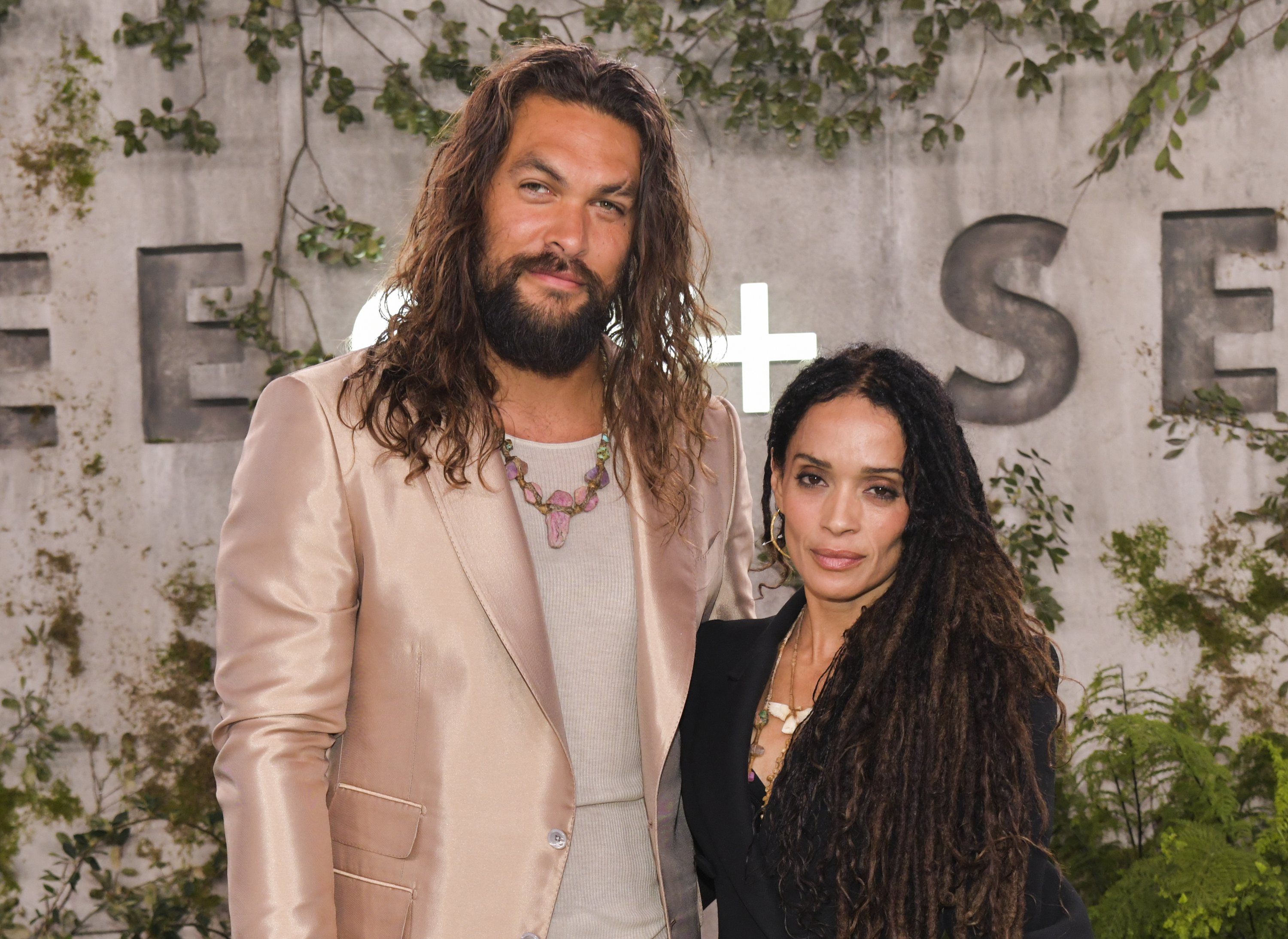 Jason Momoa und Lisa Bonet besuchen die Weltpremiere von "See", 2019 | Quelle: Getty Images