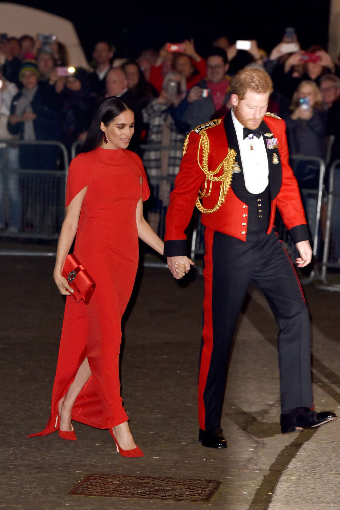 Die Beziehung von Prinz Harry und Meghan zum königlichen Leben hat sich seit diesem offiziellen Auftritt, als sie noch aktive Mitglieder der Monarchie waren, dramatisch verändert. Ihre Rückkehr nach Großbritannien geht nun mit anderen Prioritäten, größerer Unabhängigkeit und möglicherweise einem überraschenden neuen beruflichen Kapitel für Meghan einher. | Quelle: Getty Images
