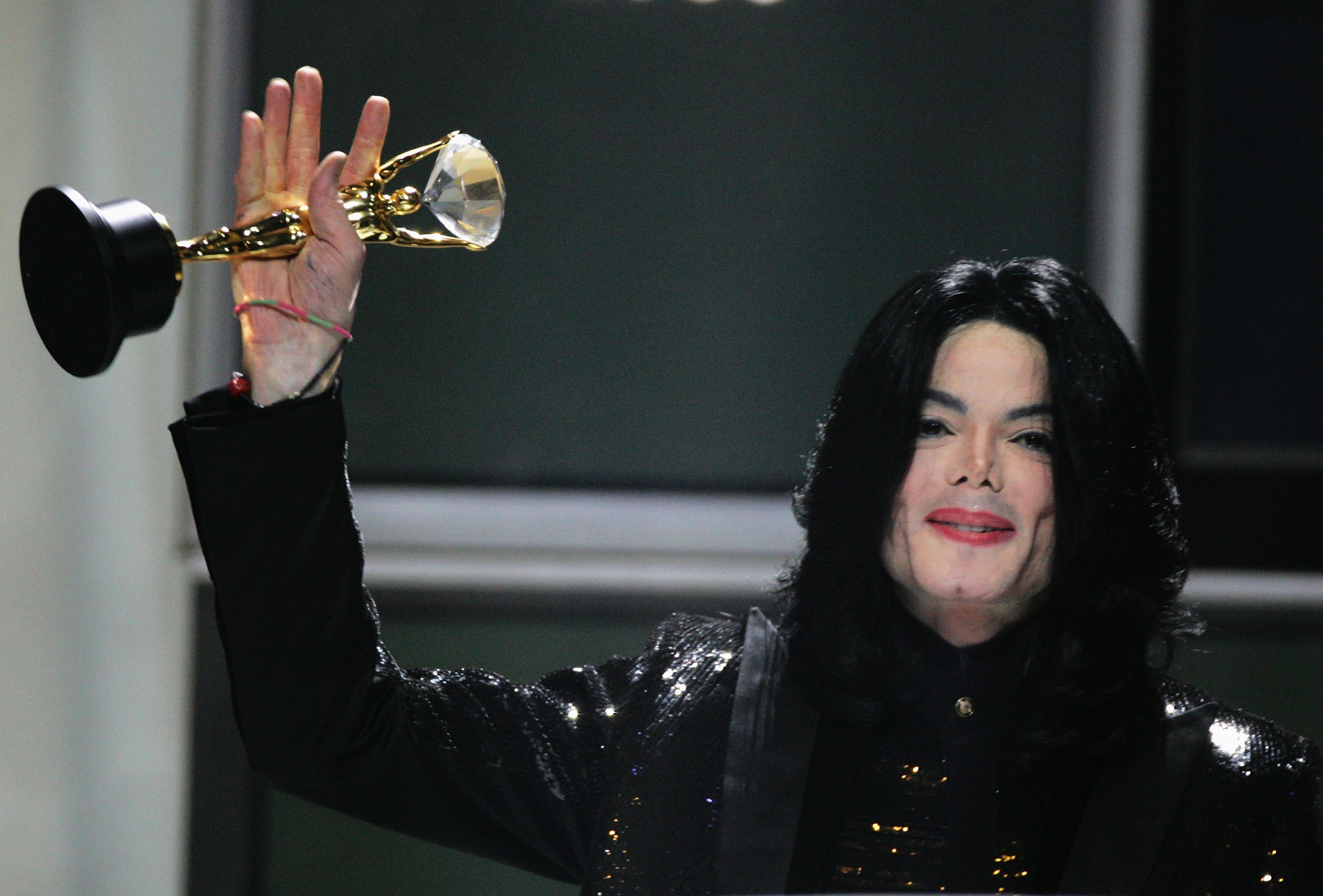 Michael Jackson bei den World Music Awards in London im Jahr 2006 | Quelle: Getty Images