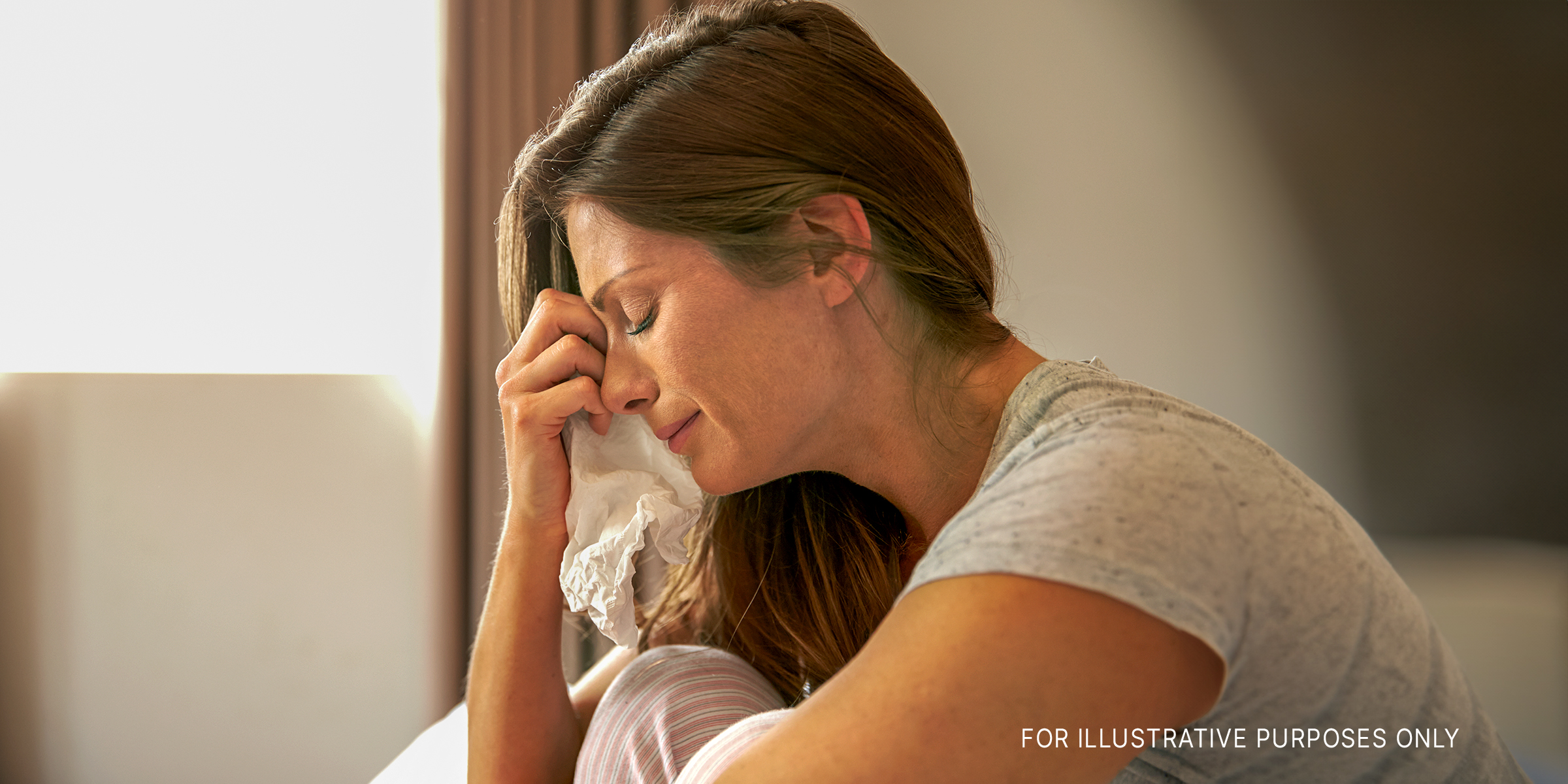 Eine weinende Frau | Quelle: Shutterstock