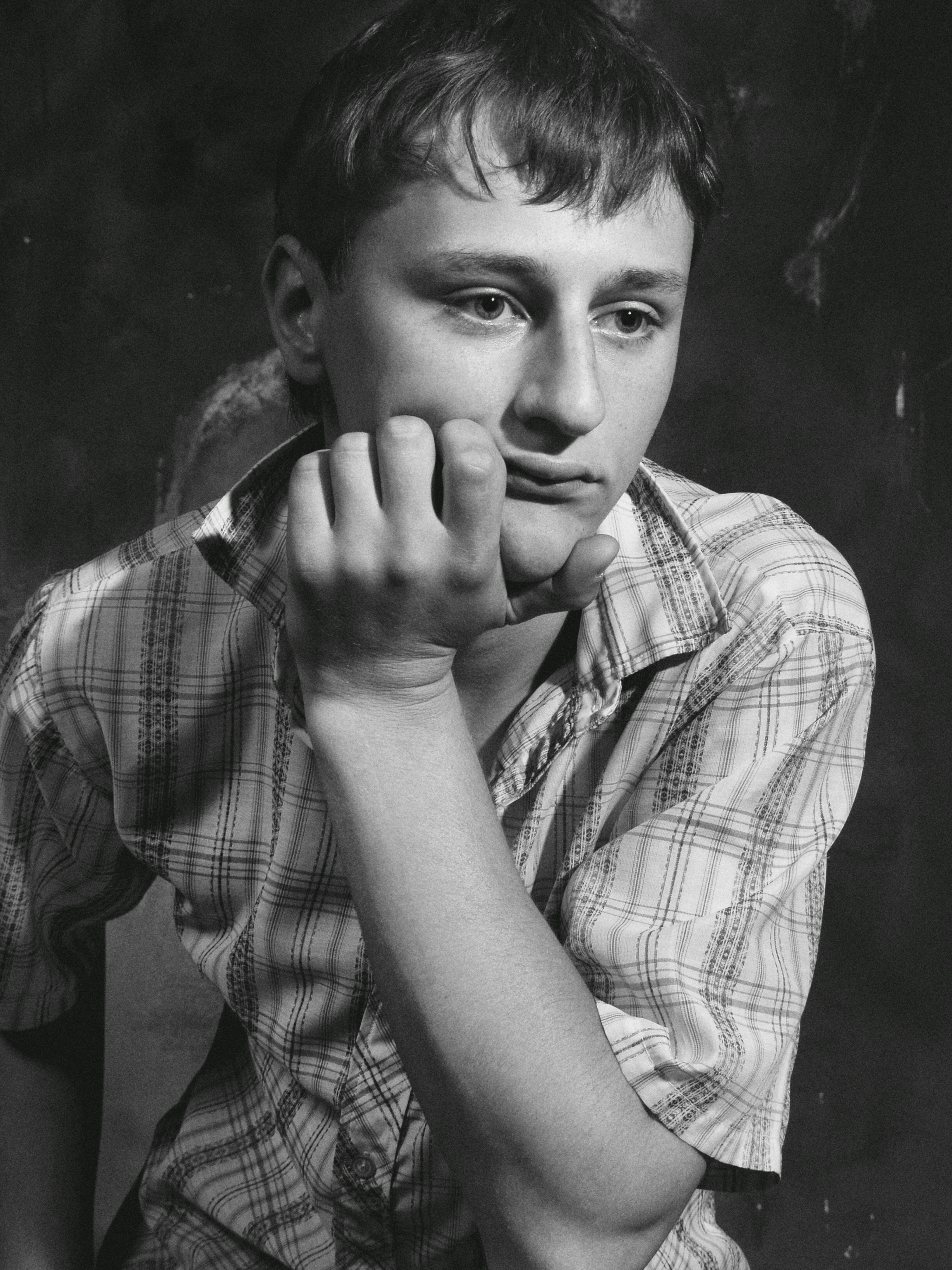 Gestresster junger Mann | Quelle: Pexels