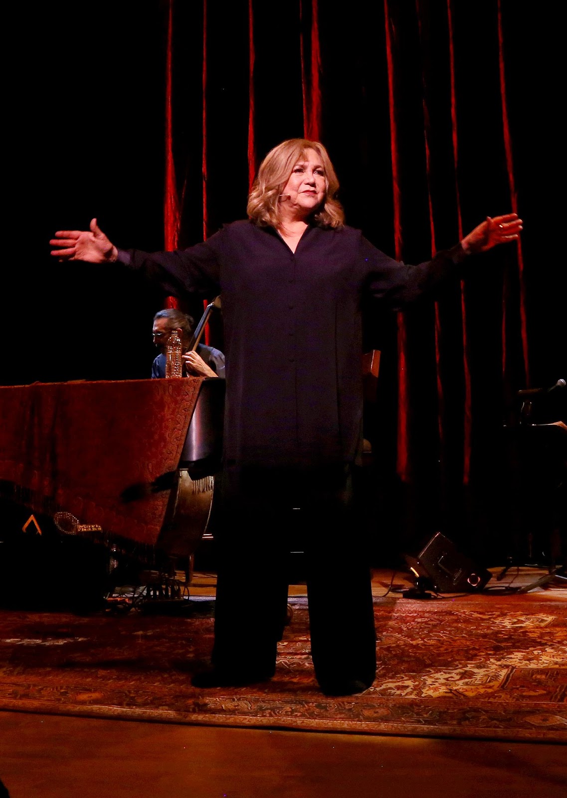 Die Hollywood-Schauspielerin bei der Eröffnungsvorstellung von "Kathleen Turner: Finding My Voice" am Broadway am 16. Dezember 2021 in New York. | Quelle: Getty Images