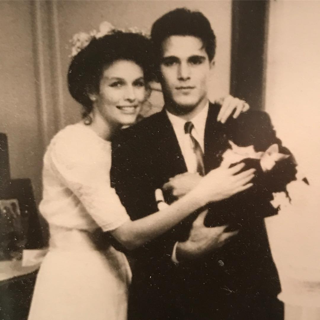 Michael und Valerie haben sich ein wunderschönes Familienleben aufgebaut, weit weg vom Hollywood-Rampenlicht, das Michael einst zu einem prominenten und beliebten Star gemacht hatte. | Quelle: Instagram/scarloz