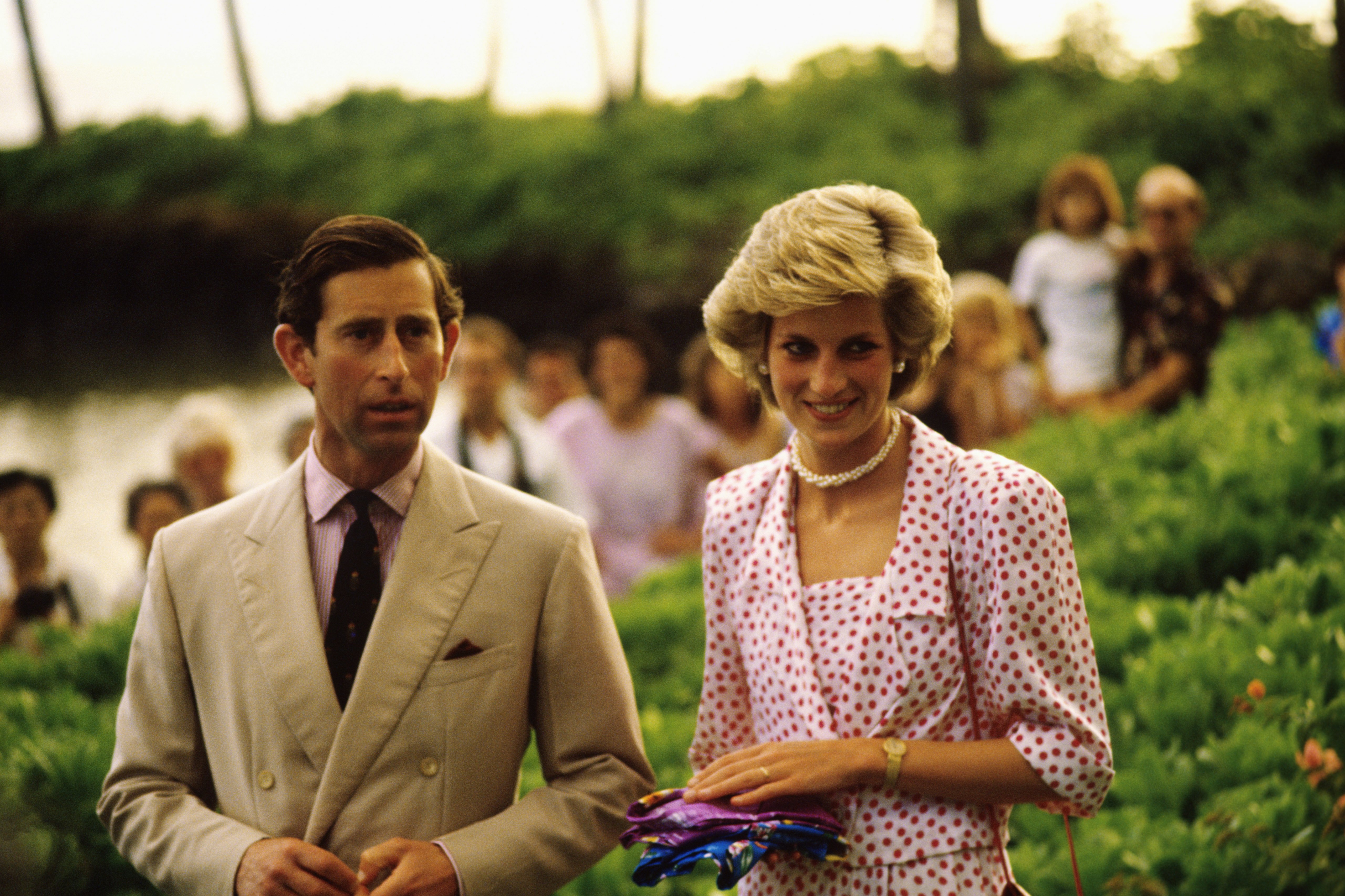 Foto von Prinz Charles und Prinzessin Diana auf Hawaii | Quelle: Getty Images