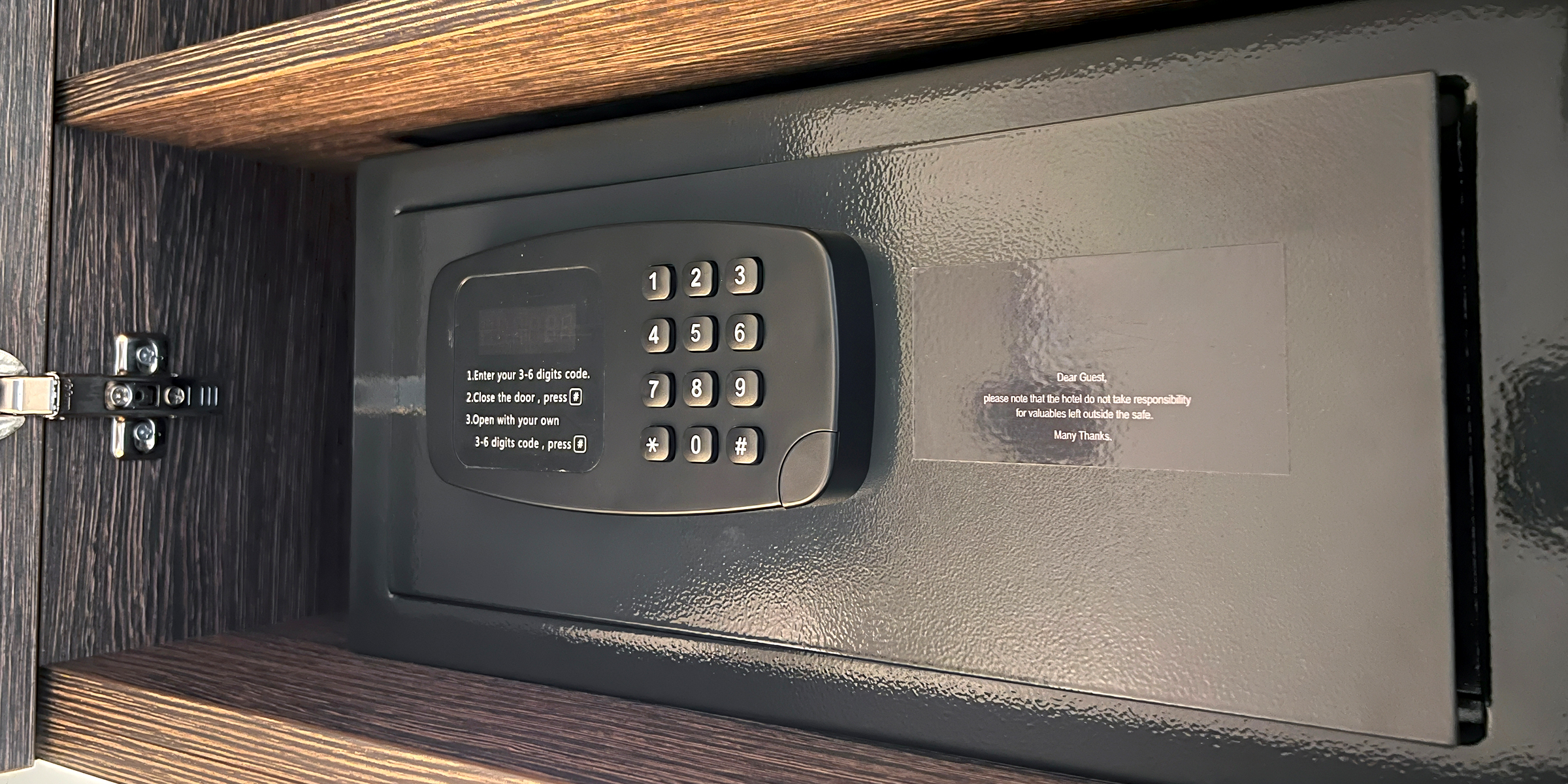 Ein verschlossener Safe | Quelle: Shutterstock