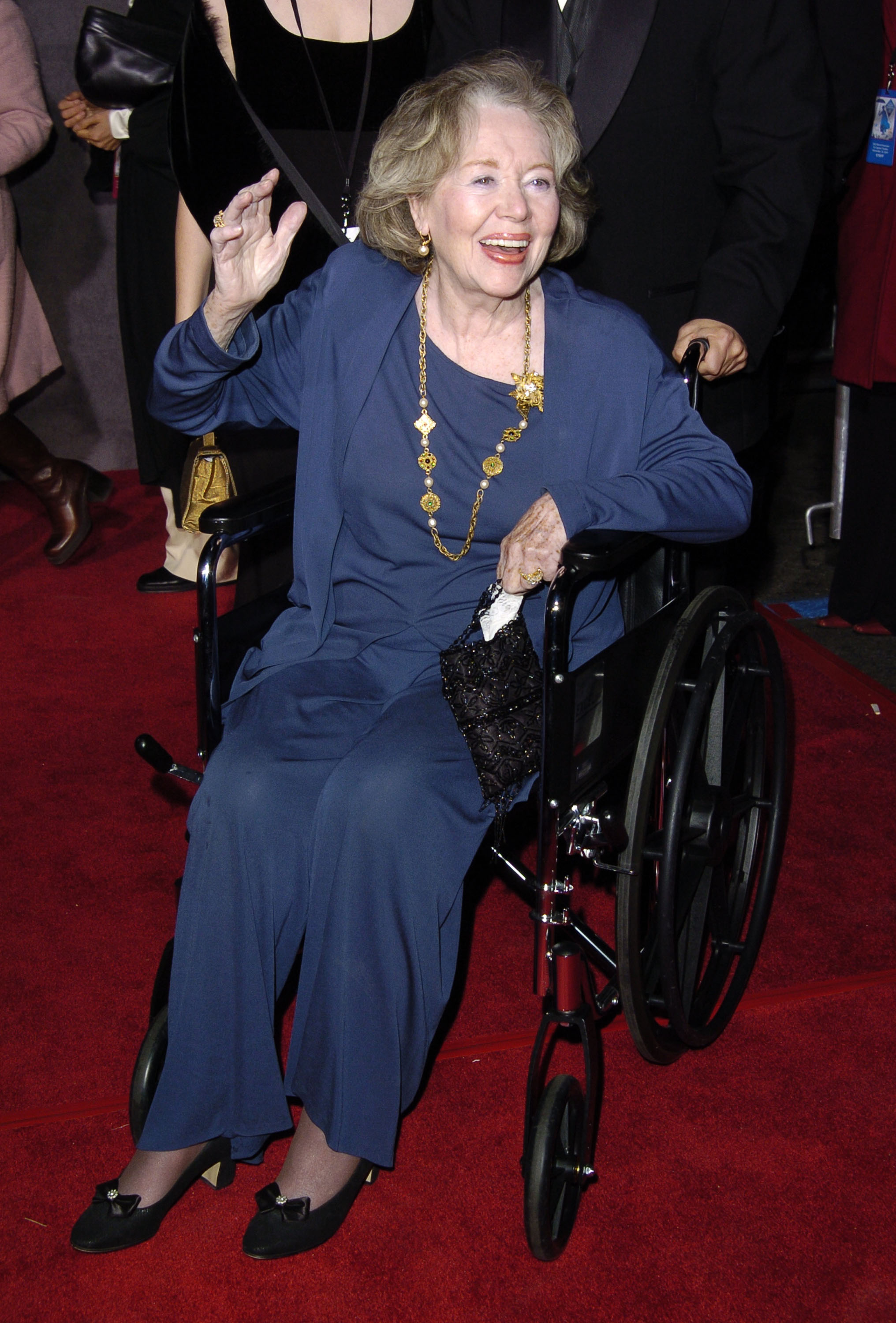 Glynis Johns auf der Disney "Mary Poppins" 40th Anniversary Edition DVD Launch Party in Los Angeles, Kalifornien am 30. November 2004 | Quelle: Getty Images
