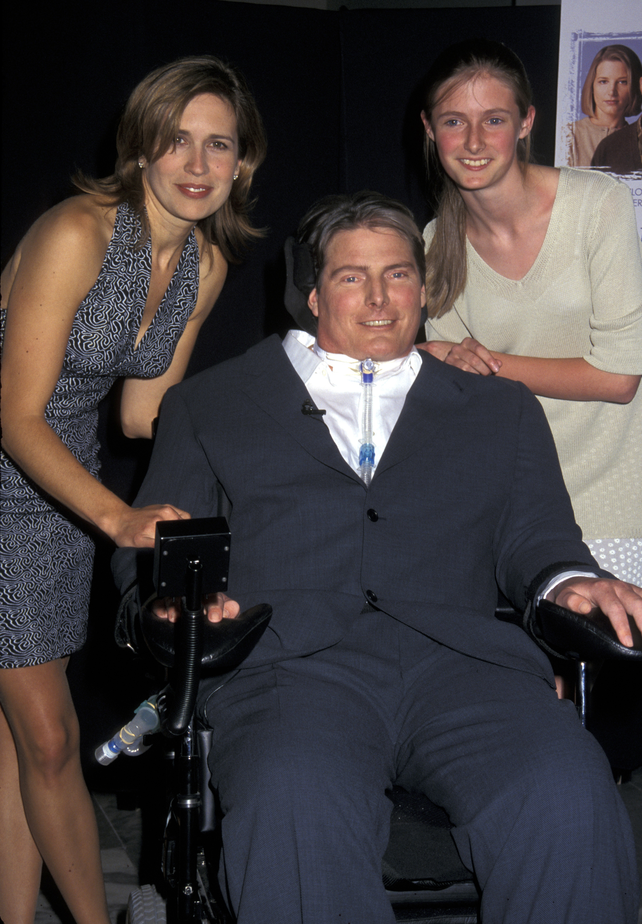 Dana Reeve, Christopher Reeve und seine Tochter Alexandra Reeve bei der Vorführung von "In the Gloaming" am 7. April 1997. | Quelle: Getty Images