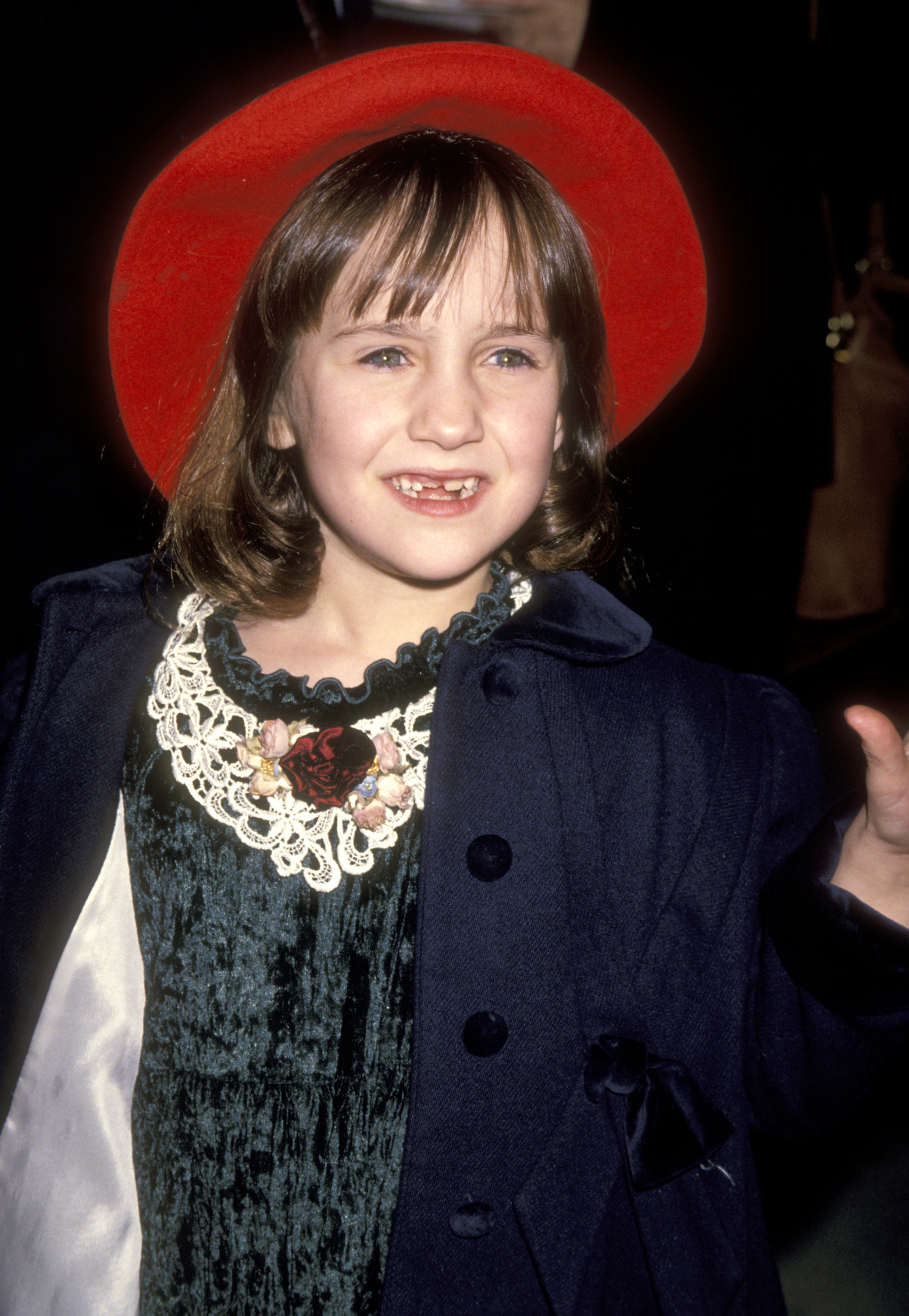 Mara Wilson bei der Premiere von "Nell" in Beverly Hills, 1994 | Quelle: Getty Images