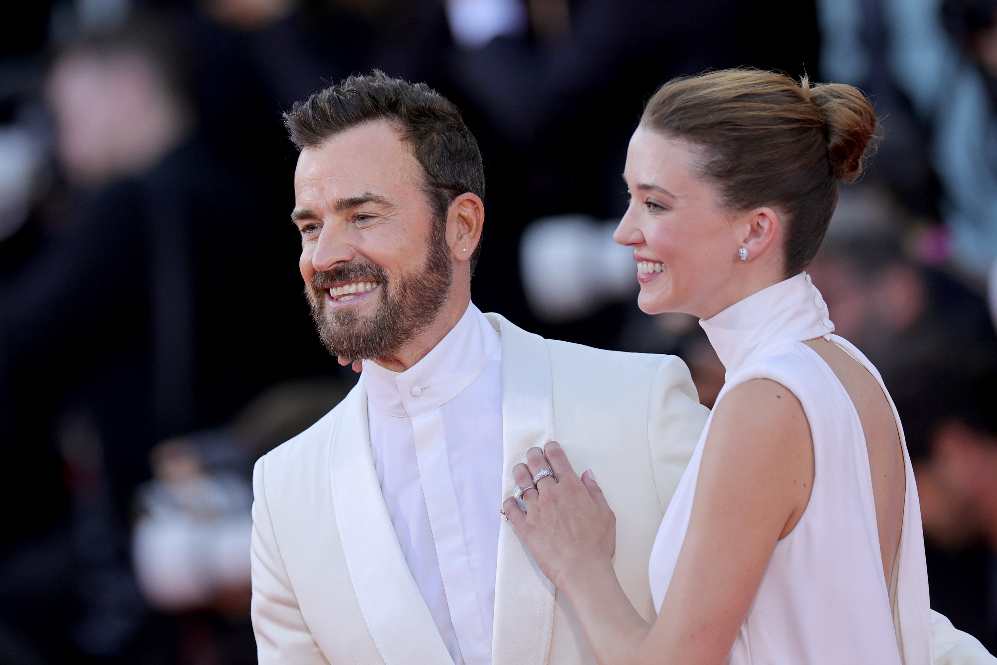 Justin Theroux und Nicole Brydon Bloom | Quelle: Getty Images