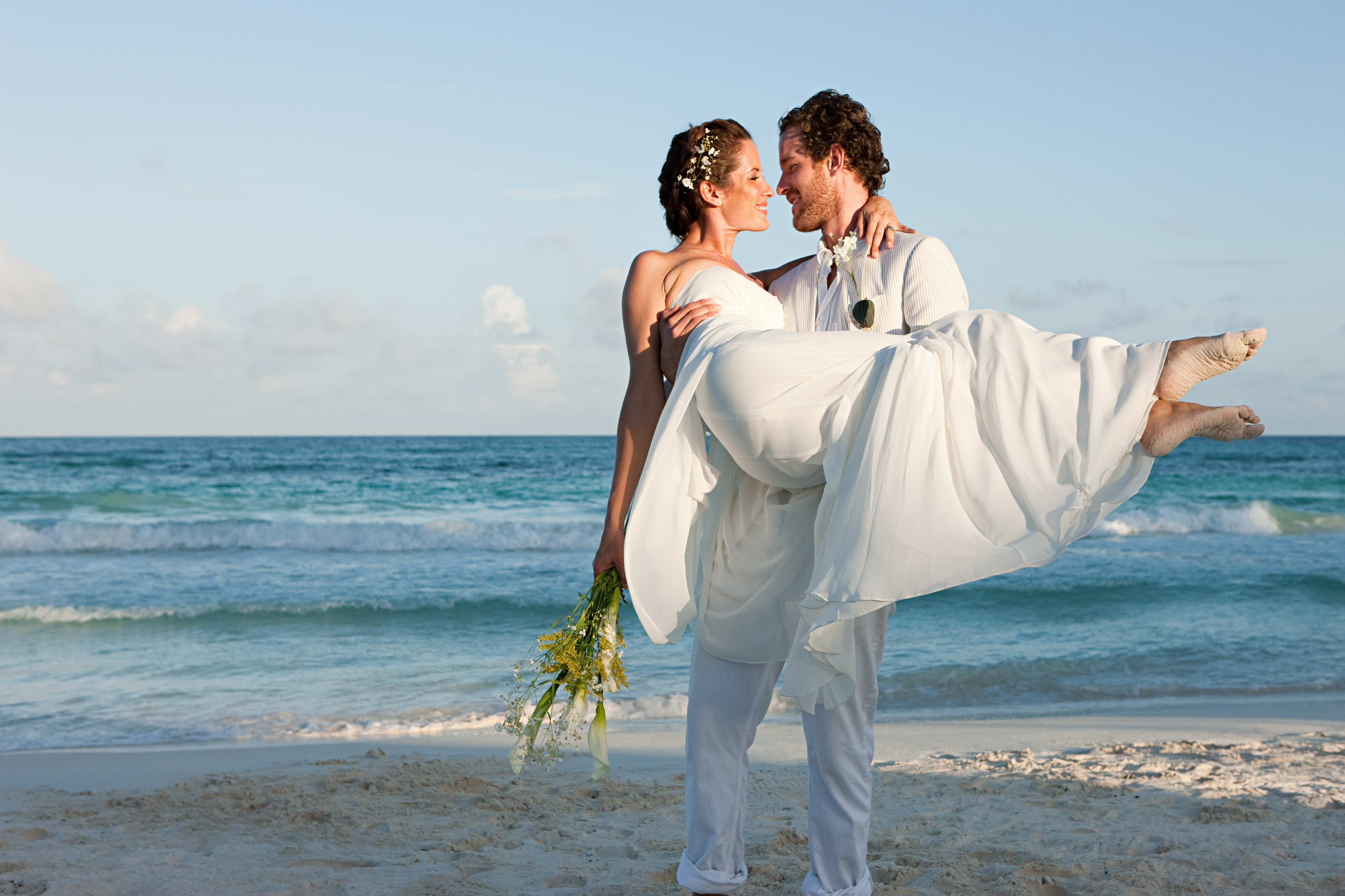 Ehepaar am Strand | Quelle: Getty Images