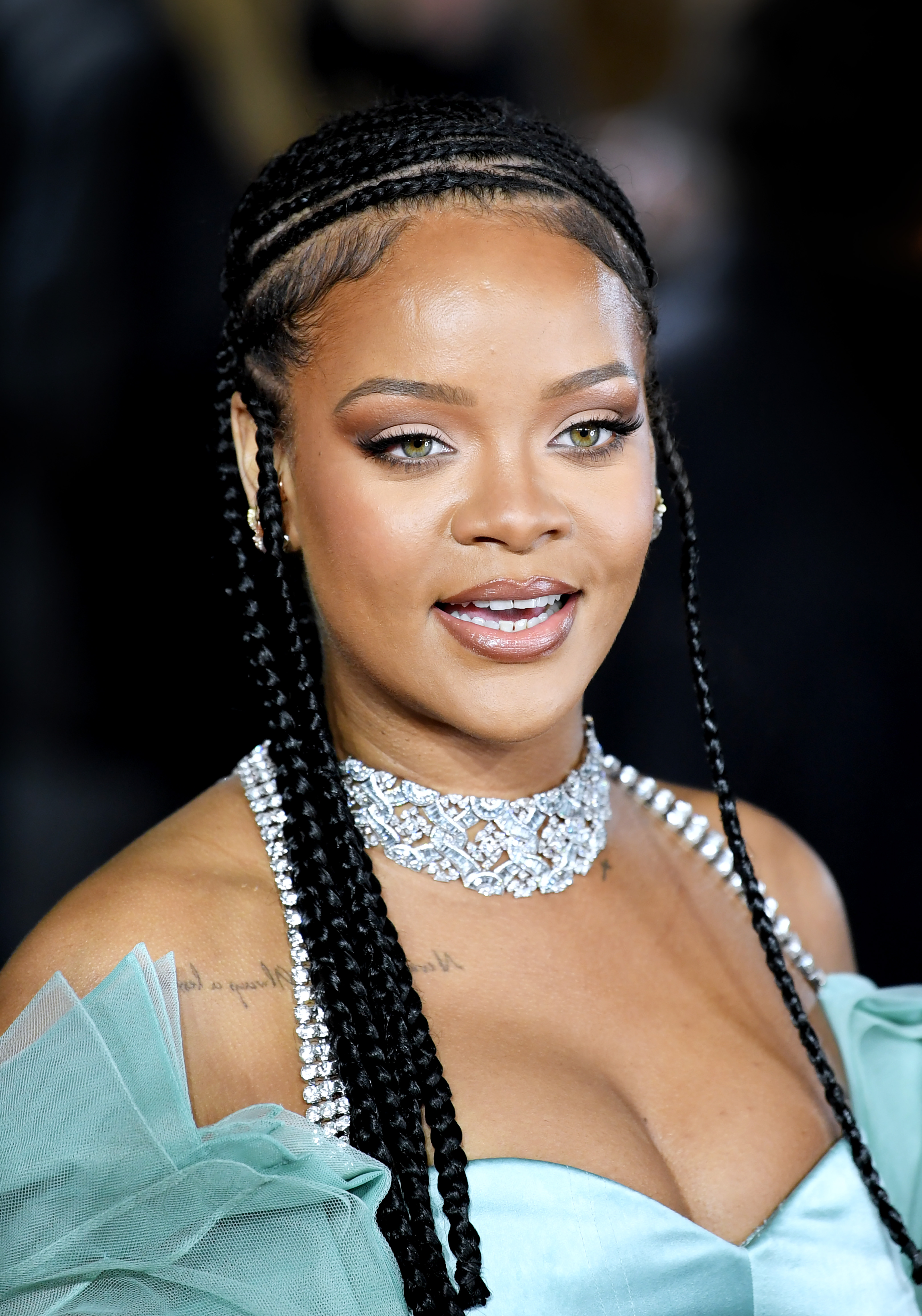Rihanna bei den Fashion Awards in der Royal Albert Hall in London am 2. Dezember 2019 | Quelle: Getty Images