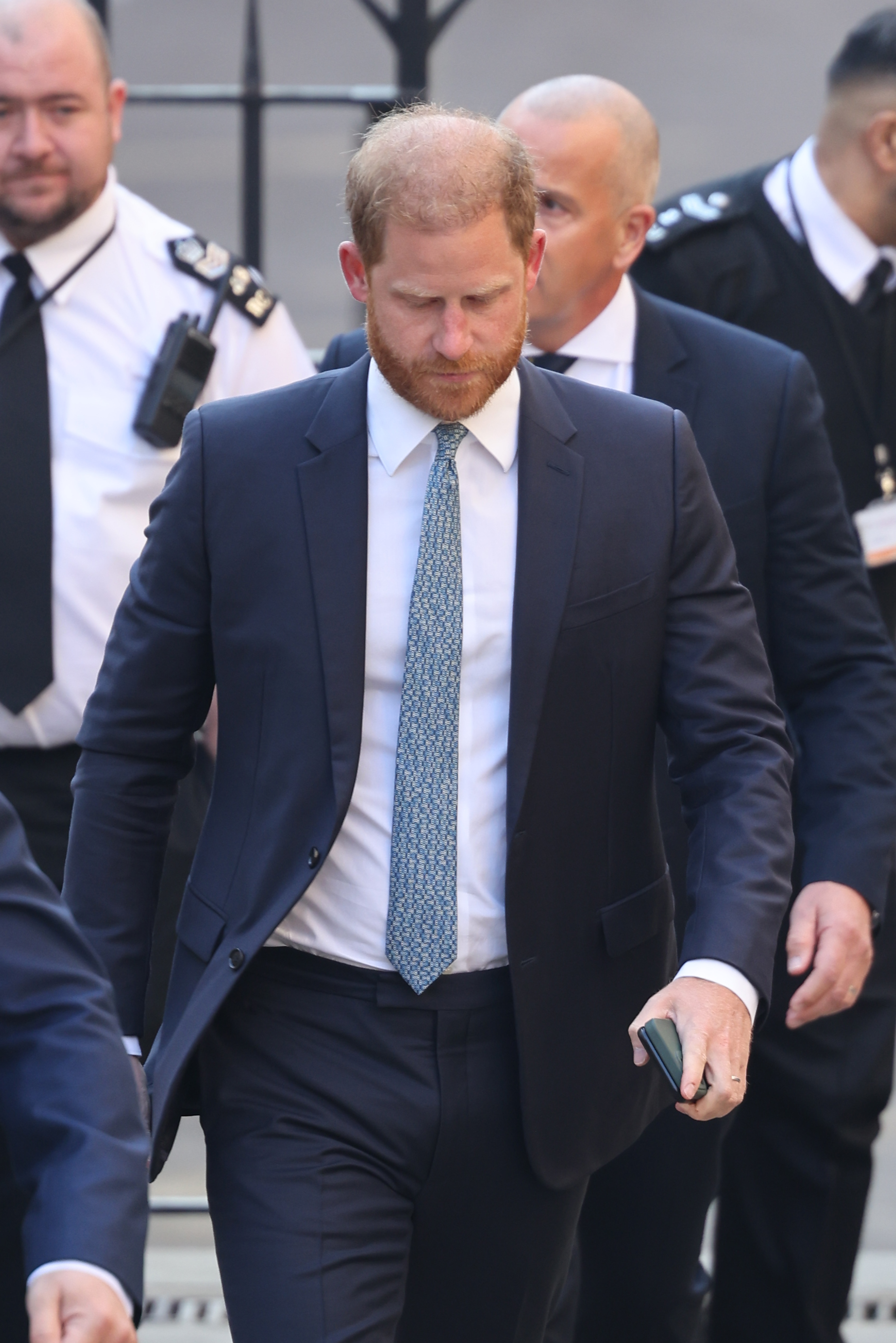 Prinz Harry bei seiner Ankunft an den Royal Courts of Justice in London, England, am 8. April 2025. | Quelle: Getty Images