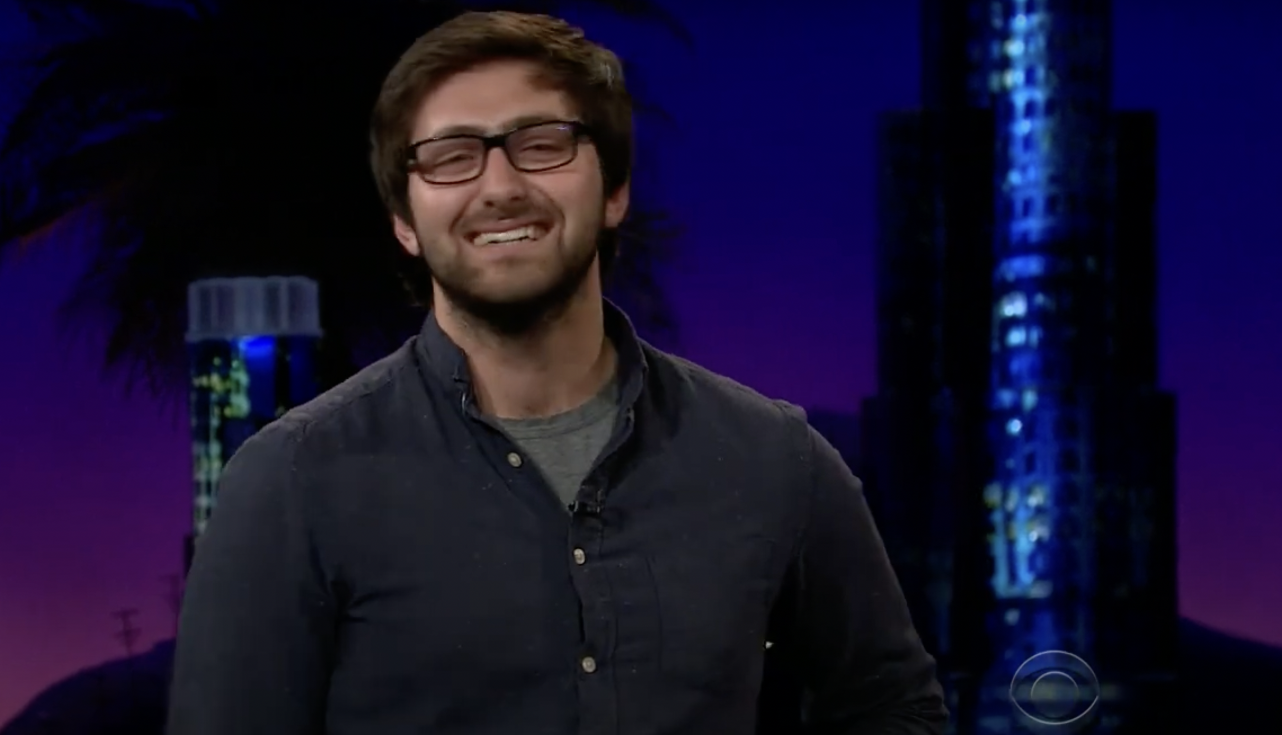 Gregory Romano in „The Late Late Show with James Corden“ vom 18. August 2017 | Quelle: YouTube/@TheLateLateShow