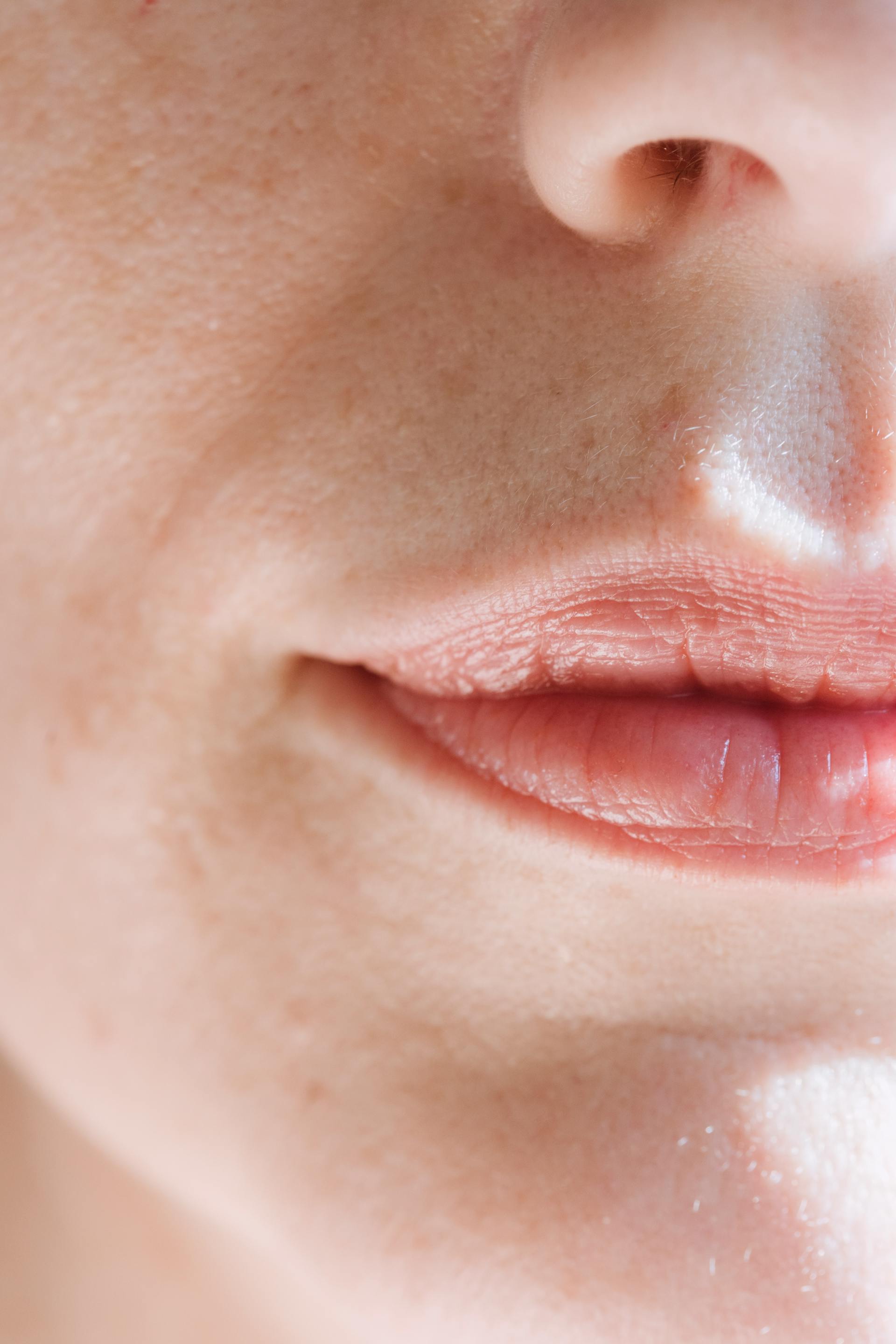 Eine Nahaufnahme der Lippen einer Frau | Quelle: Pexels