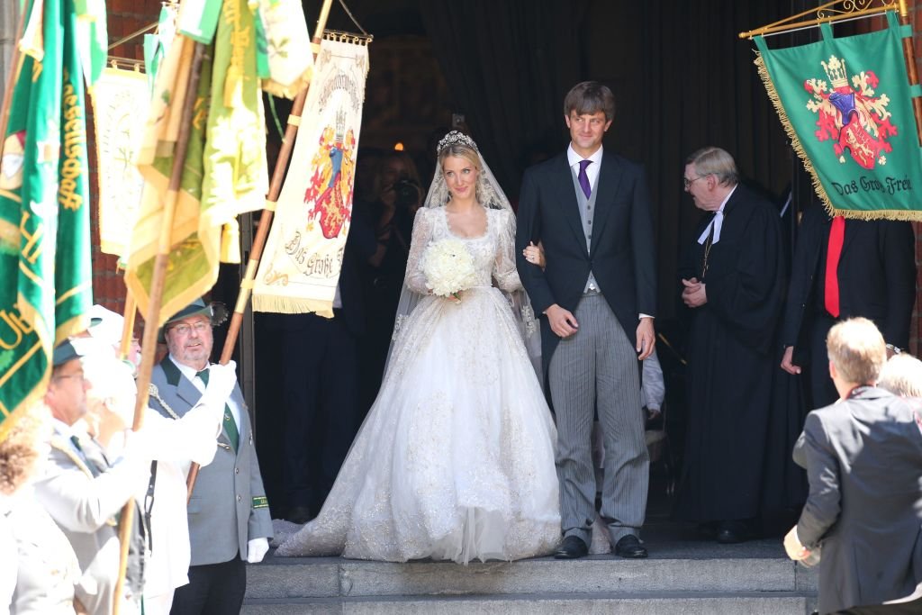Prinz Ernst August von Hannover jr. und seine Frau Ekaterina Malysheva während ihrer Hochzeit in der Marktkirche Hannover am 8. Juli 2017 in Hannover. (Foto von Gisela Schober) I Quelle: Getty Images
