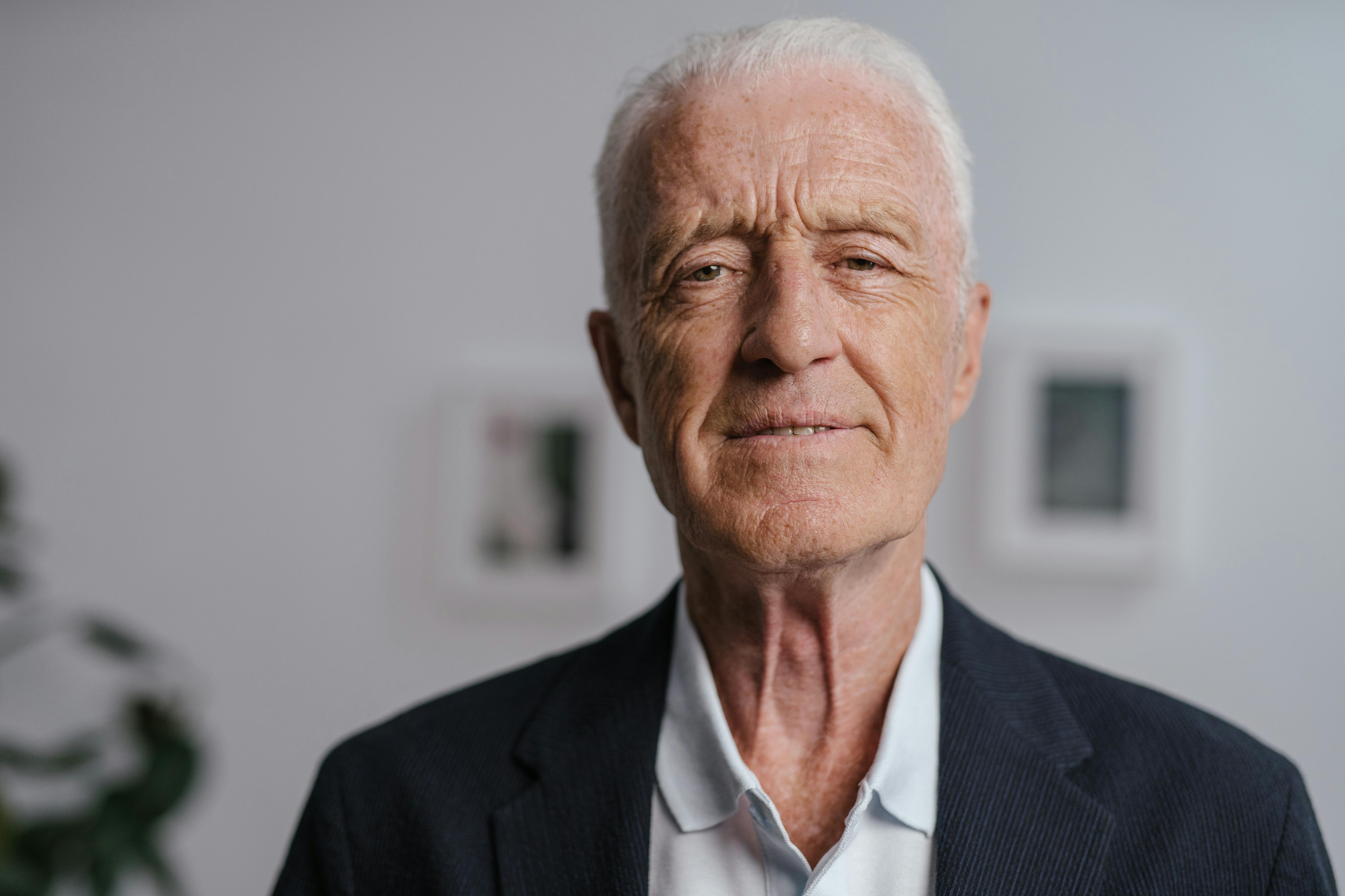 Ein lächelnder Mann | Quelle: Pexels