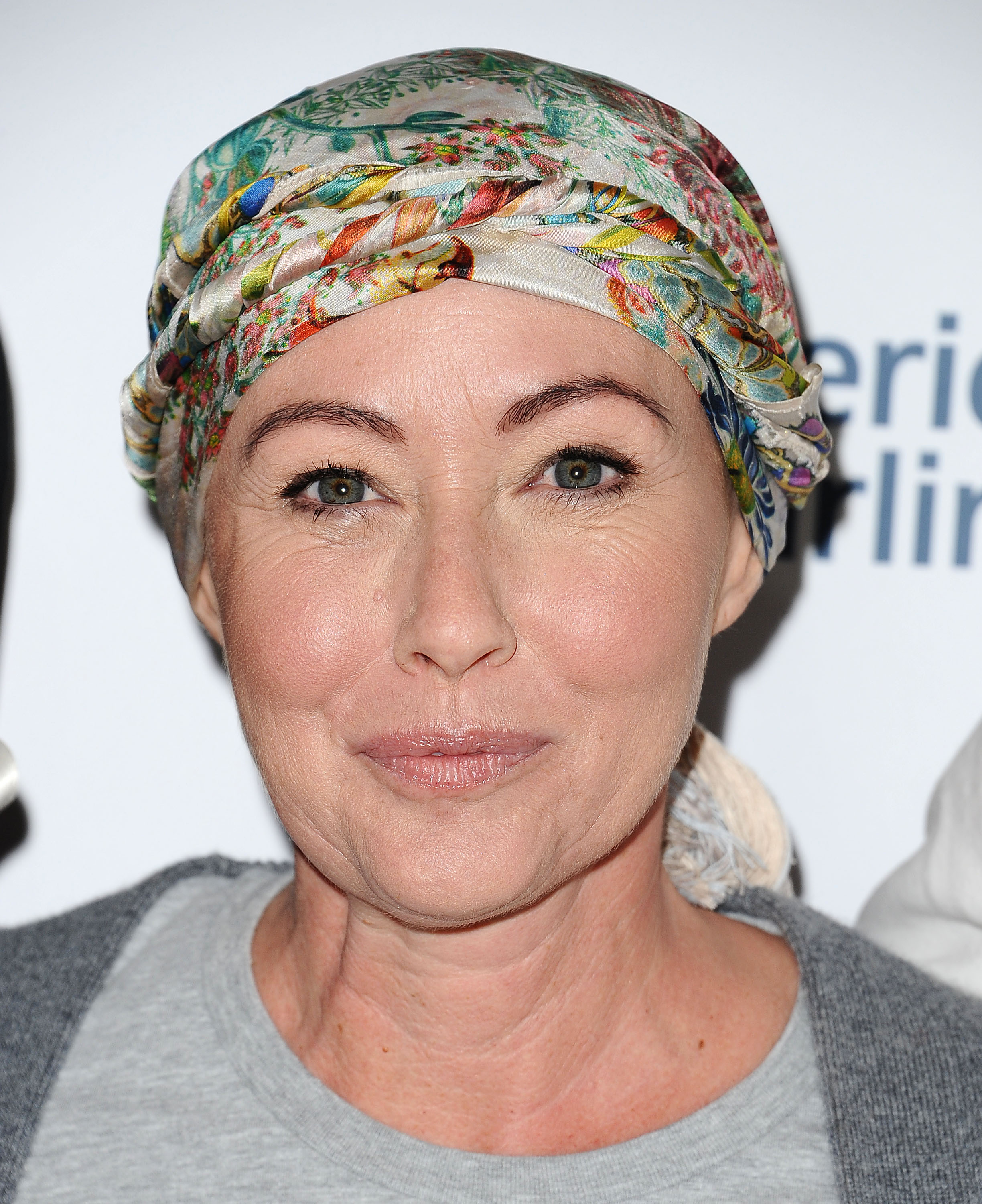 Shannen Doherty besucht Hollywood Unites For The 5th Biennial Stand Up To Cancer am 9. September 2016 in Los Angeles, Kalifornien | Quelle: Getty Images