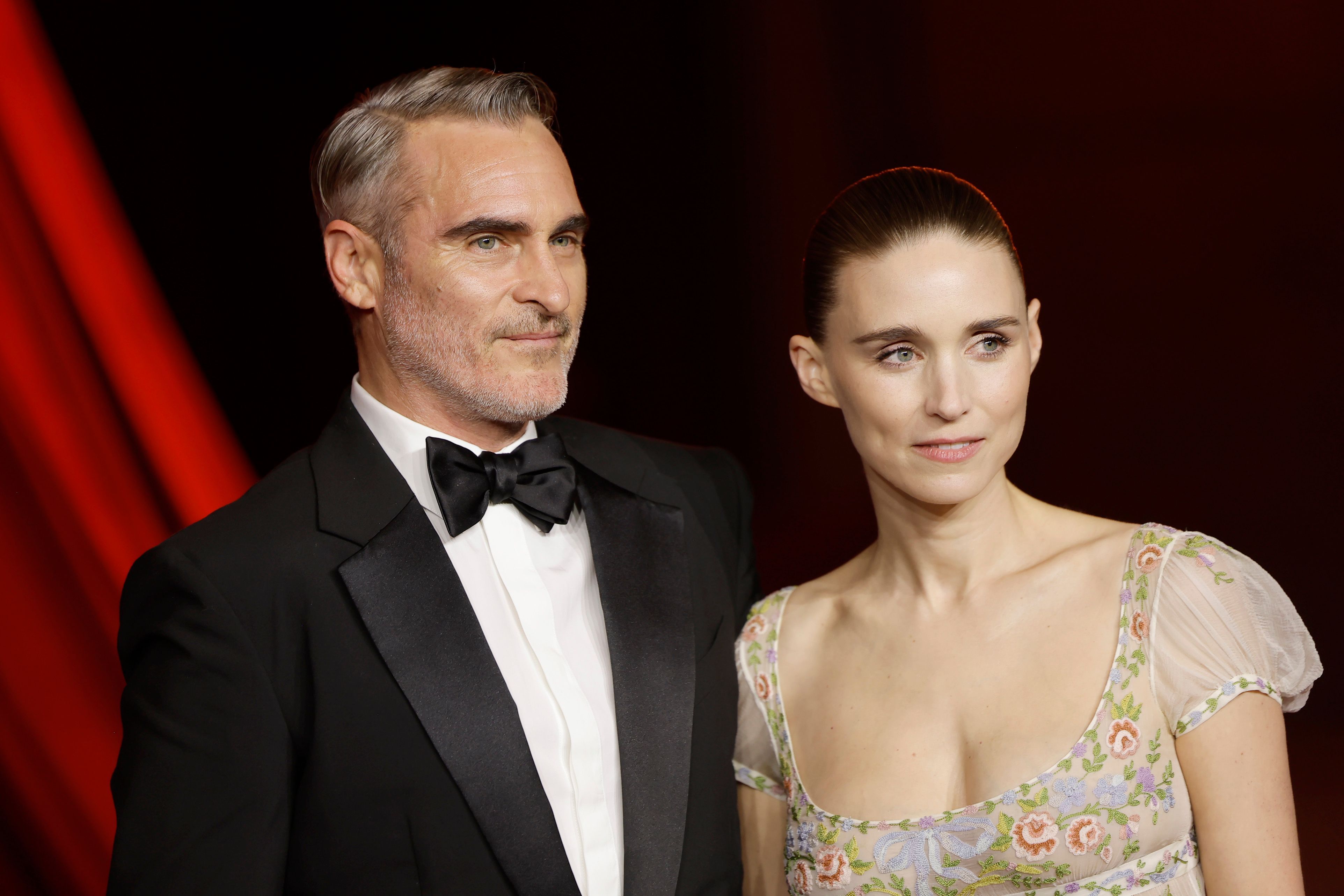 Rooney Mara und Joaquin Phoenix besuchen die vierte jährliche Academy Museum Gala am 19. Oktober 2024 in Los Angeles, Kalifornien. | Quelle: Getty Images