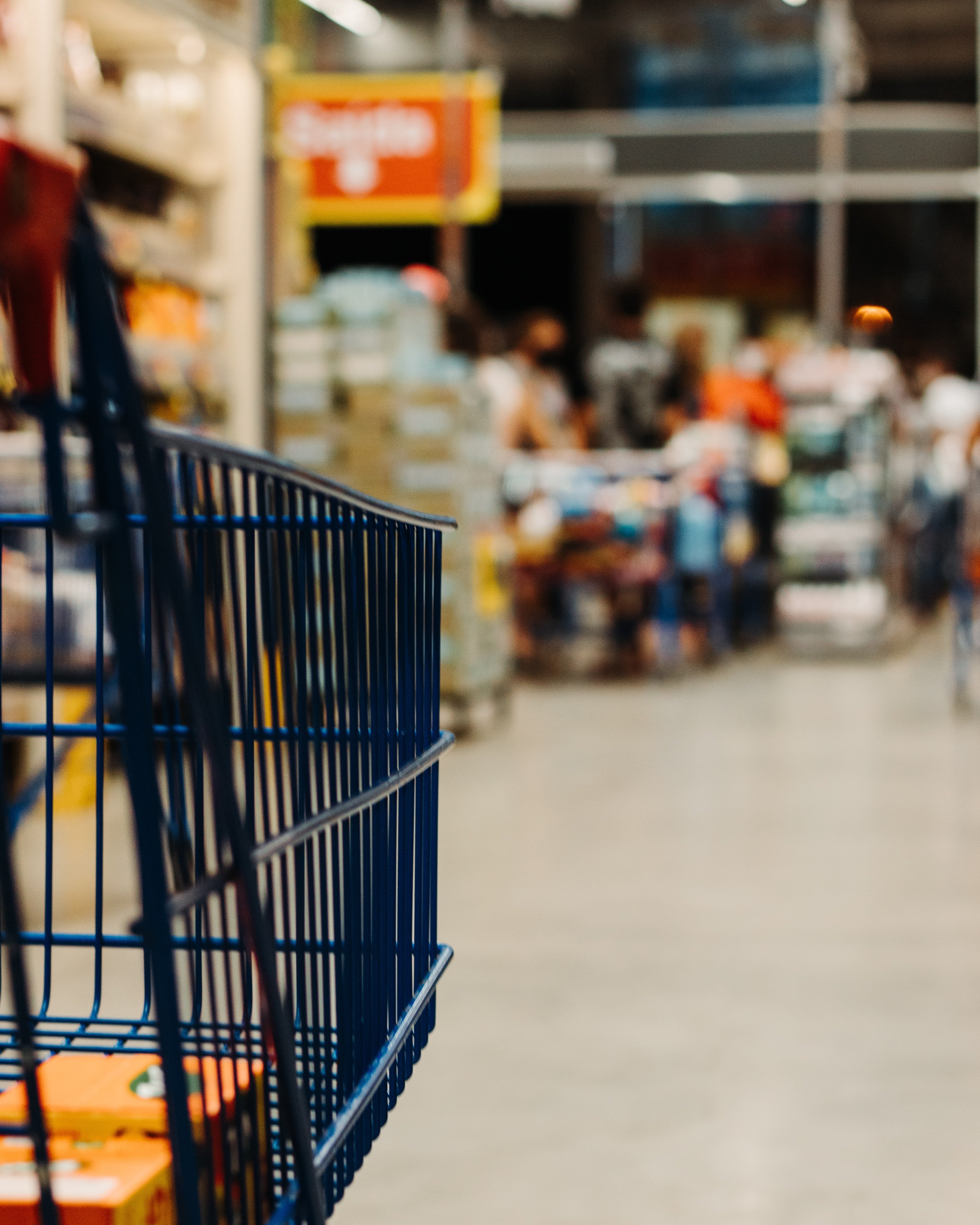 Cynthia's shopping basket was empty save for a packet of bread and canned beans. | Source: Unplash