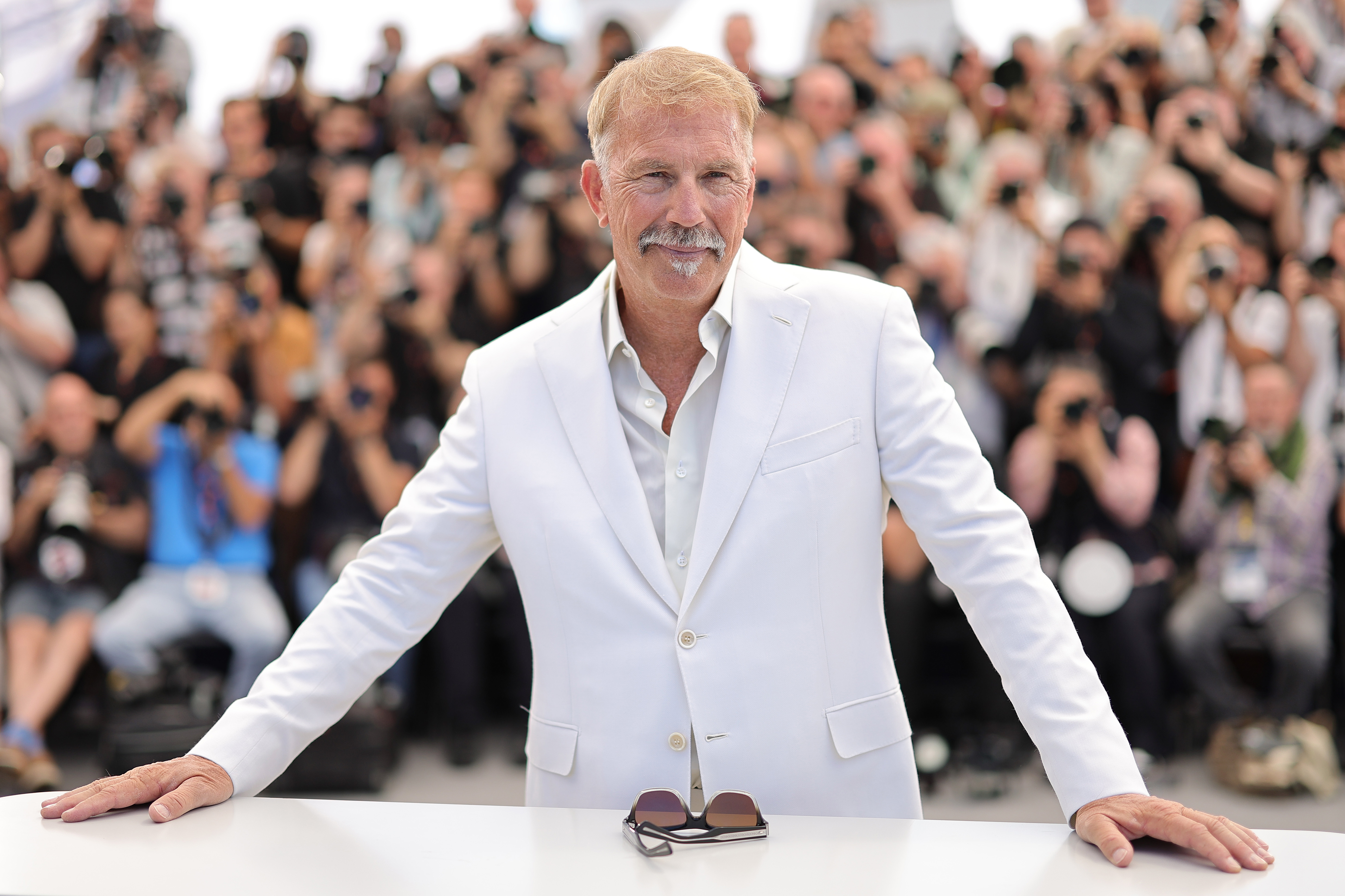 Kevin Costner Costner bei den Filmfestspielen von Cannes in Cannes, Frankreich am 19. Mai 2024 | Quelle: Getty Images