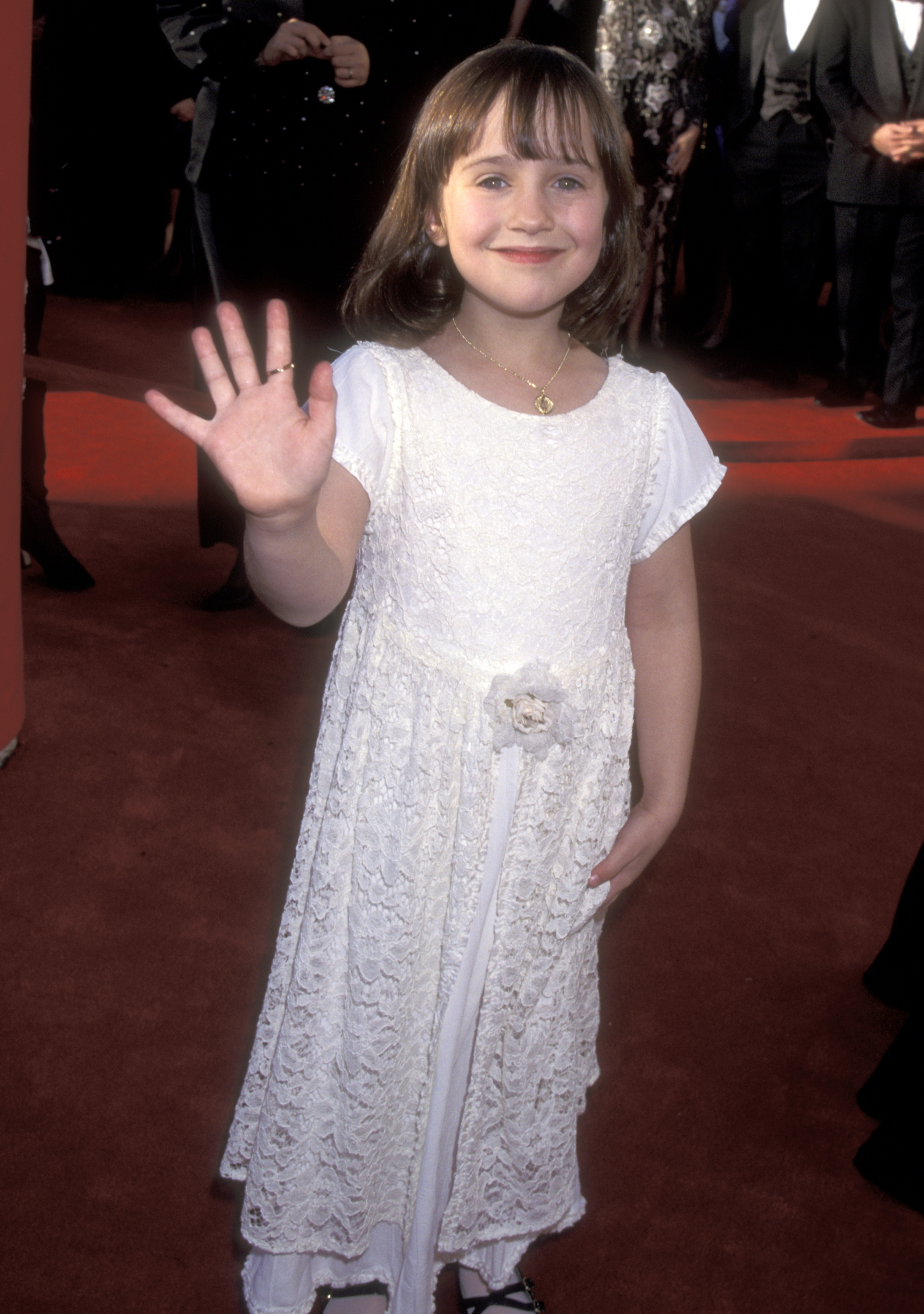 Mara Wilson besucht die 67th Annual Academy Awards im Shrine Auditorium in Los Angeles, Kalifornien, am 27. März 1995 | Quelle: Getty Images