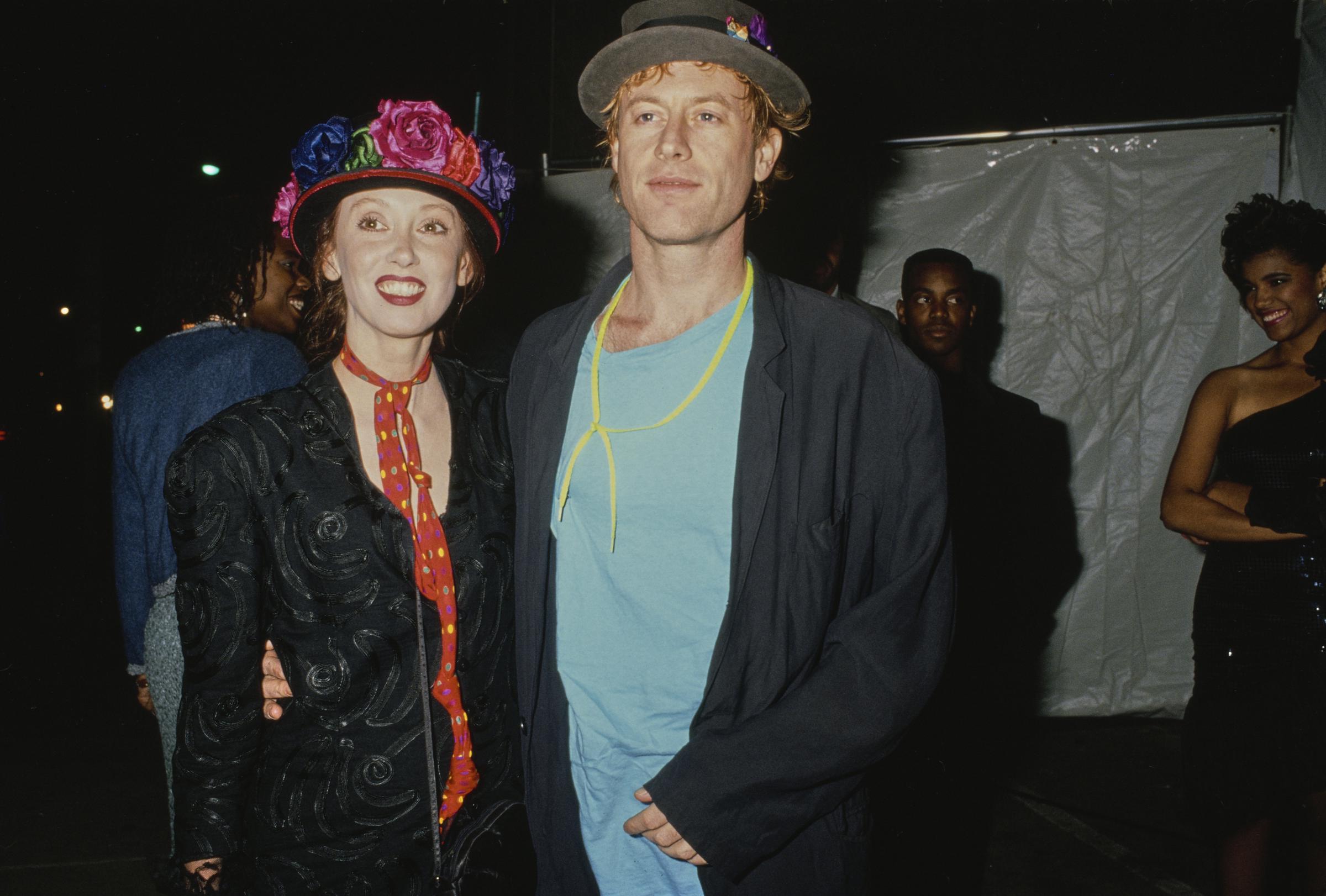 Shelley Duvall besucht mit ihrem Partner Dan Gilroy eine Party in Los Angeles, Kalifornien, am 3. Oktober 1989 | Quelle: Getty Images