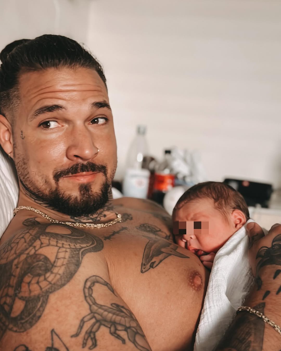 Screenshot aus einem Instagram-Carousel von Pia Tillmann und Zico Banach | Quelle: Instagram/piatillmann | zicoriccardo