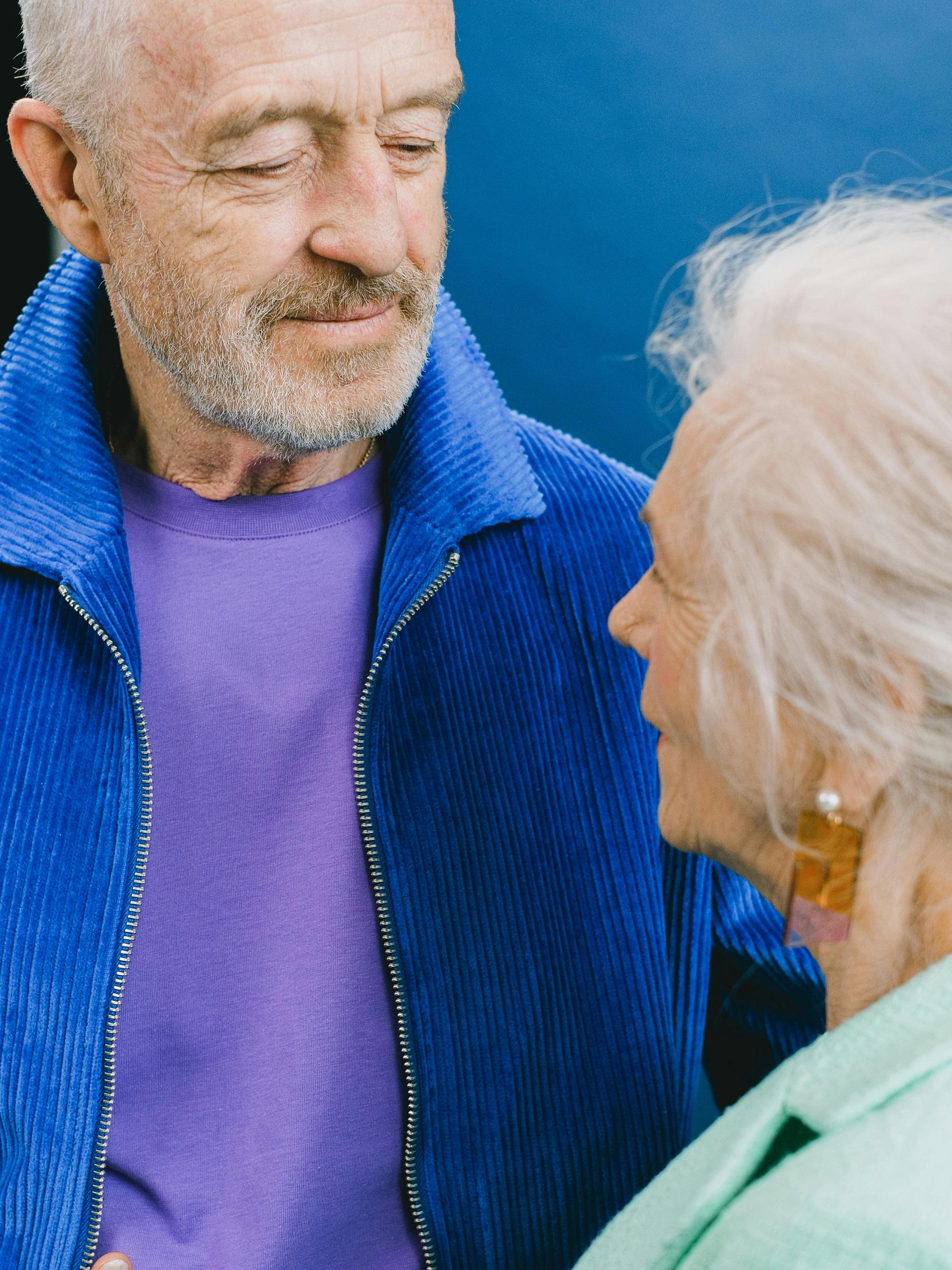 Harold und Margaret planen ihre Strategie, um Ashley eine Lektion zu erteilen | Quelle: Pexels