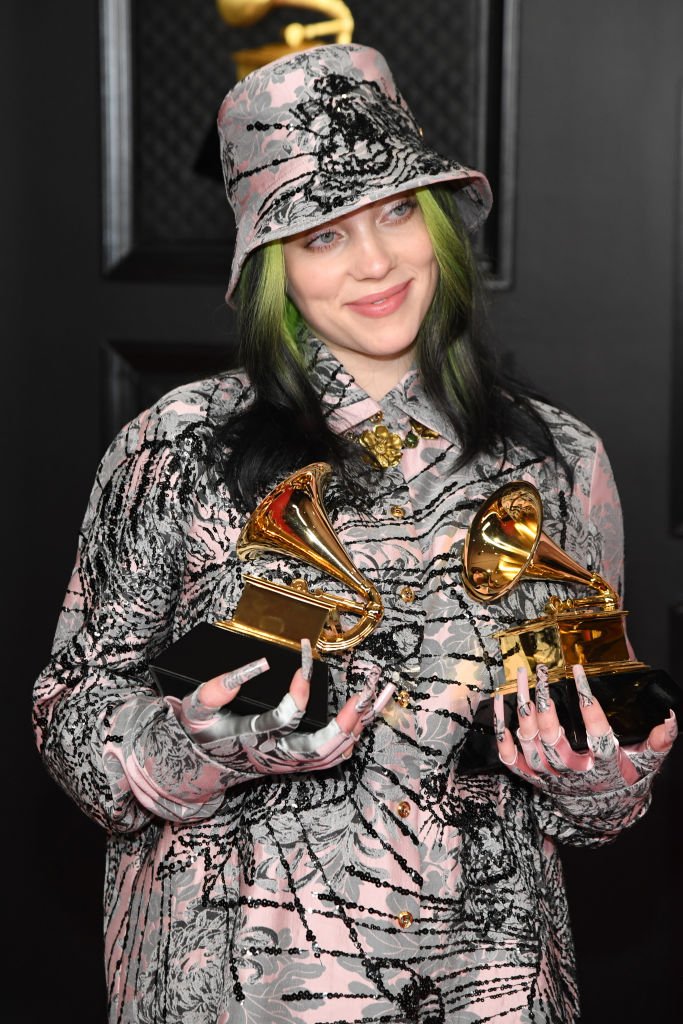 Billie Eilish bei der Preisverleihung, Grammy Awards 2021, Los Angeles | Quelle: Getty Images