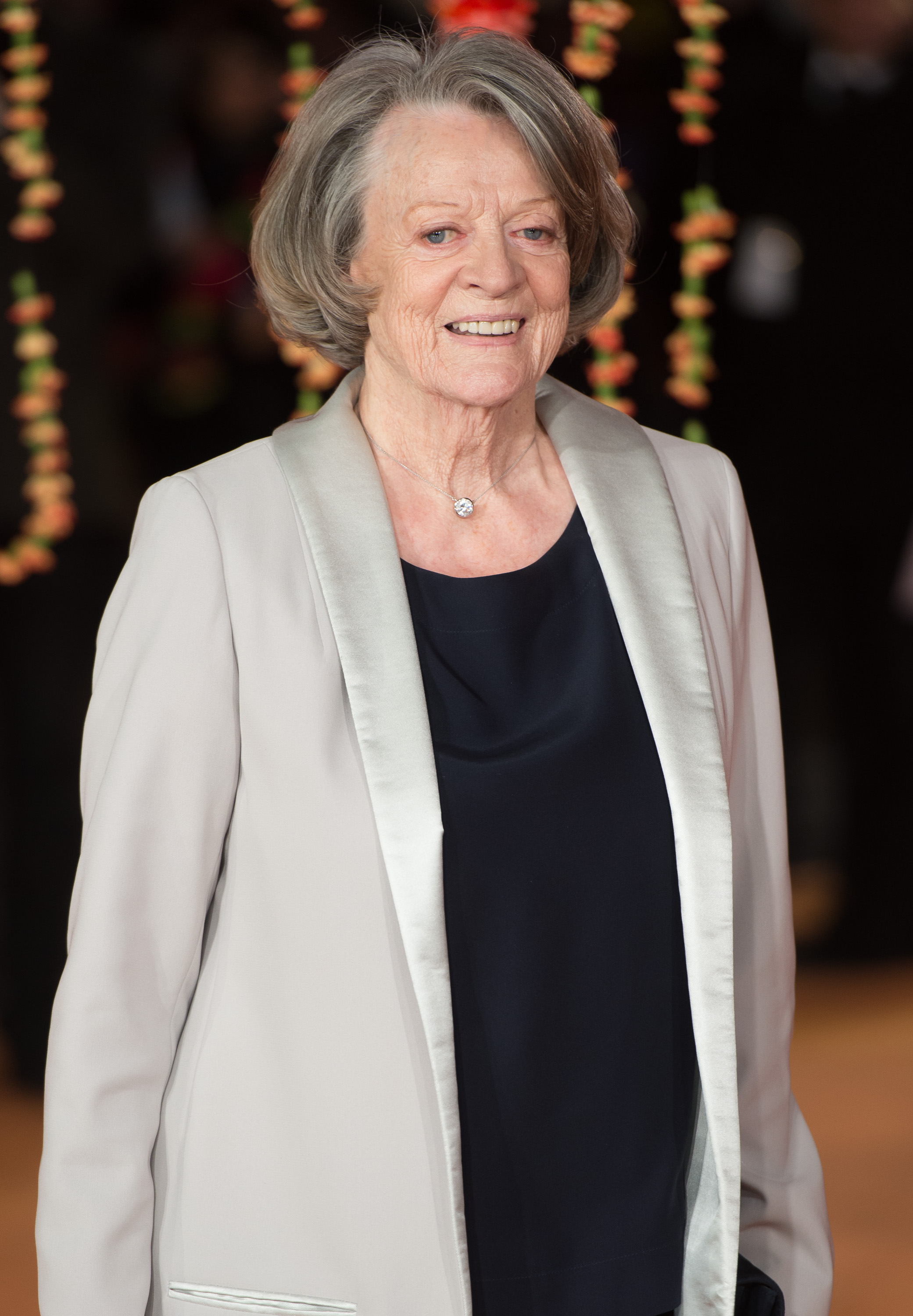 Maggie Smith besucht die Royal Film Performance und die Weltpremiere von "The Second Best Exotic Marigold Hotel" am 17. Februar 2015 in London, England. | Quelle: Getty Images