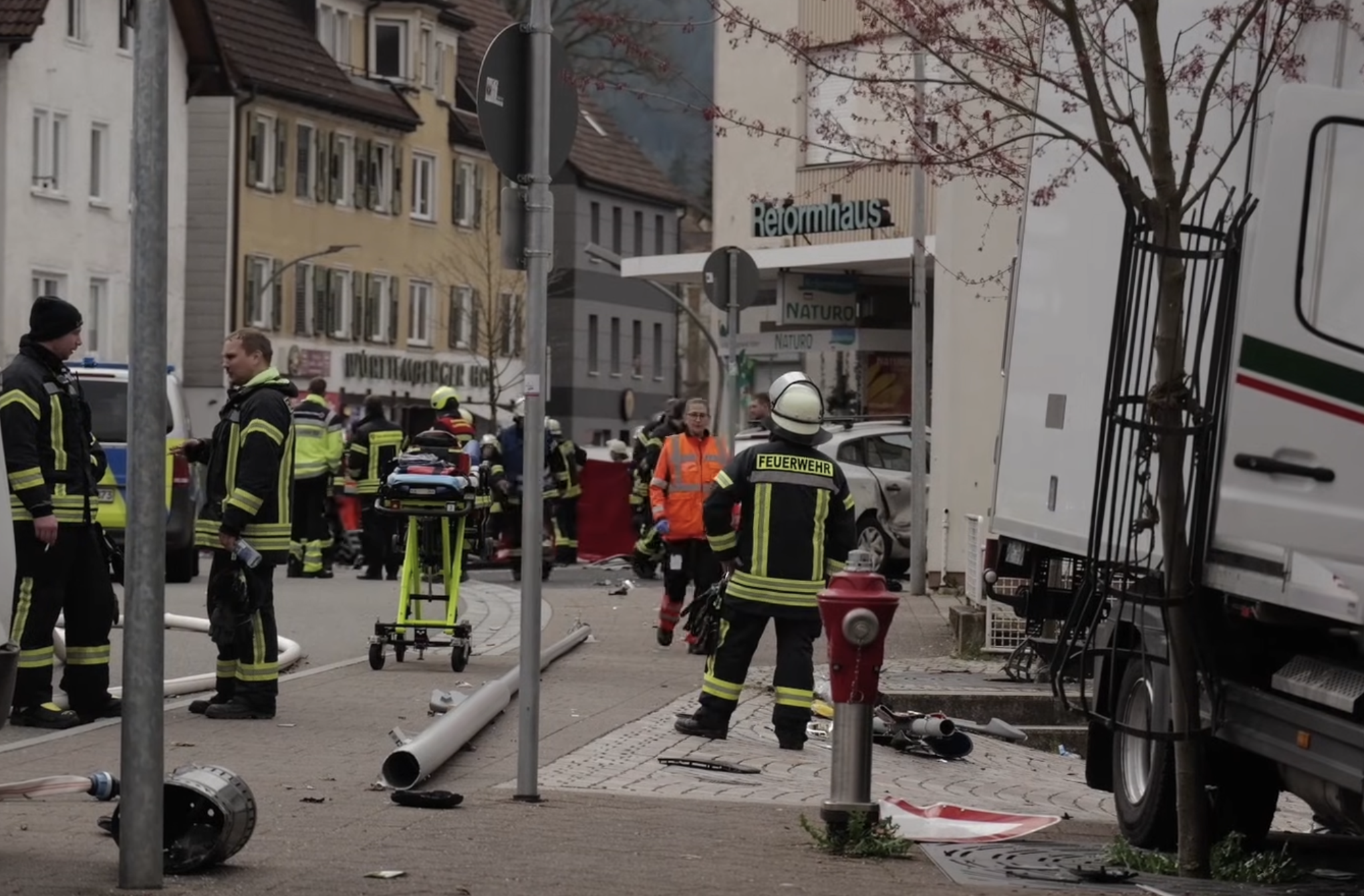 Screenshot vom Ort des Geschehens | Quelle: YouTube/Stuttgarter Zeitung & Stuttgarter Nachrichten