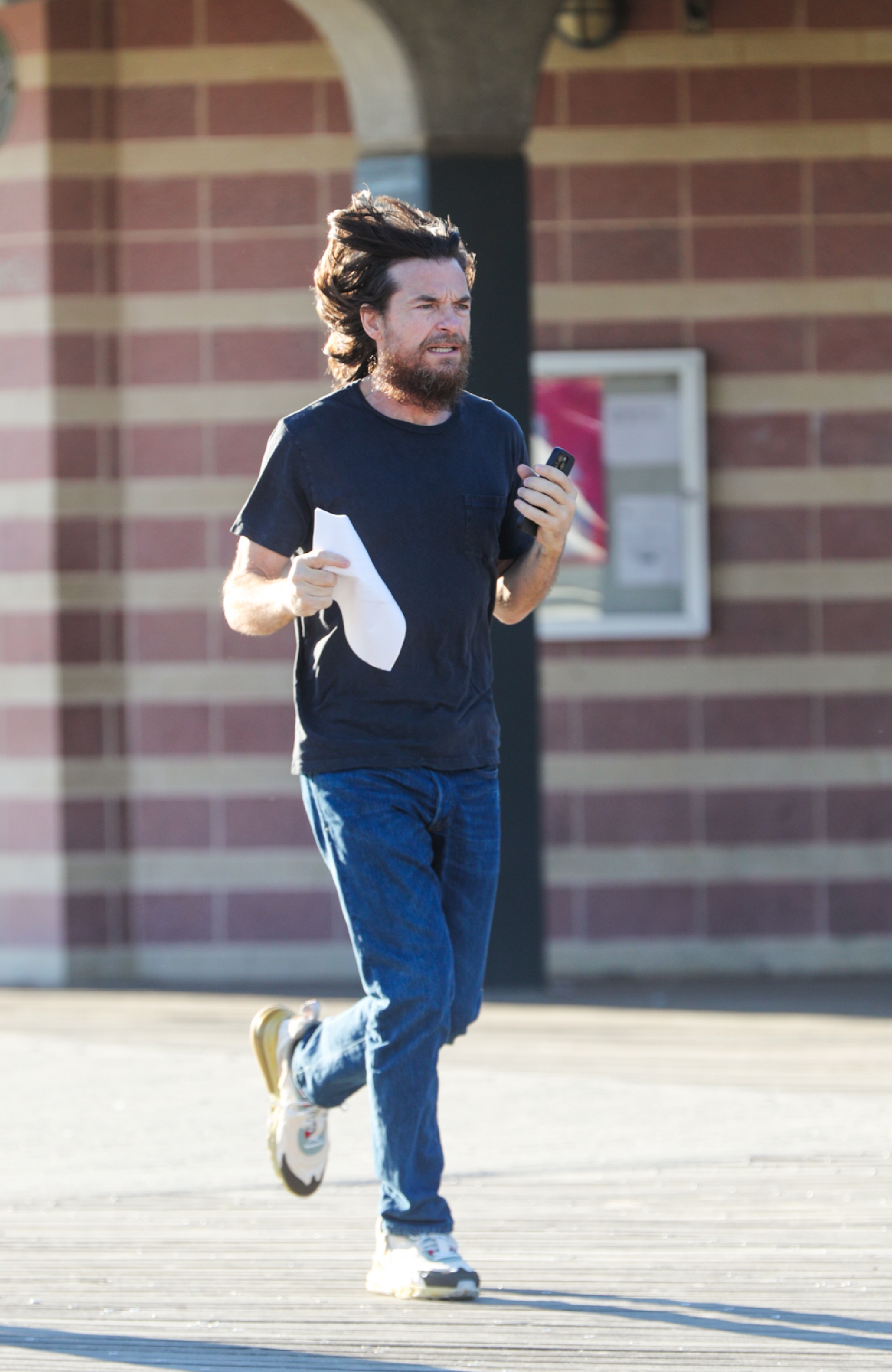 Der Schauspieler auf einem Filmset in New York City am 10. Juni 2024 | Quelle: Getty Images