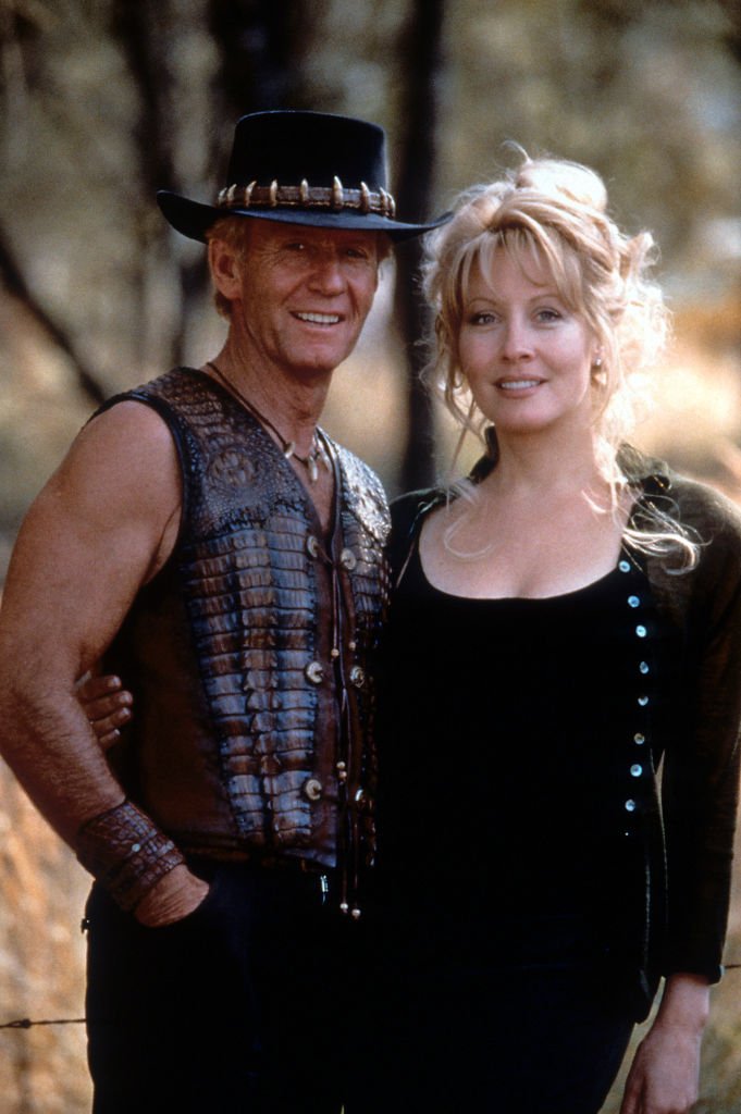 Paul Hogan und Linda Kozlowski in einer Szene aus dem Film 'Crocodile Dundee in Los Angeles', 2001. (Foto von Universal Pictures) I Quelle: Getty Images
