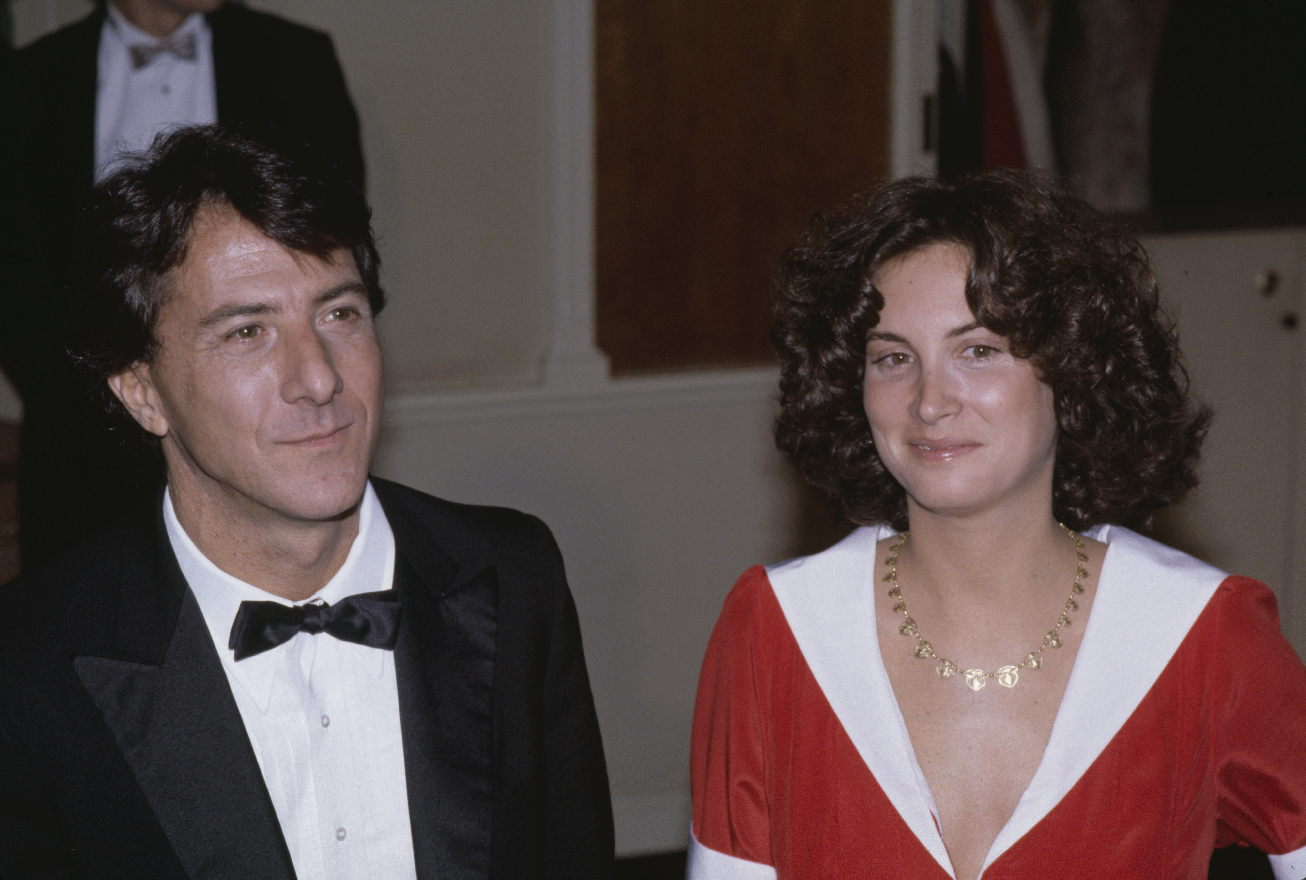 Der Schauspieler und die Frau bei den 40th Annual Golden Globe Awards in Beverly Hills, Kalifornien am 29. Januar 1983. | Quelle: Getty Images