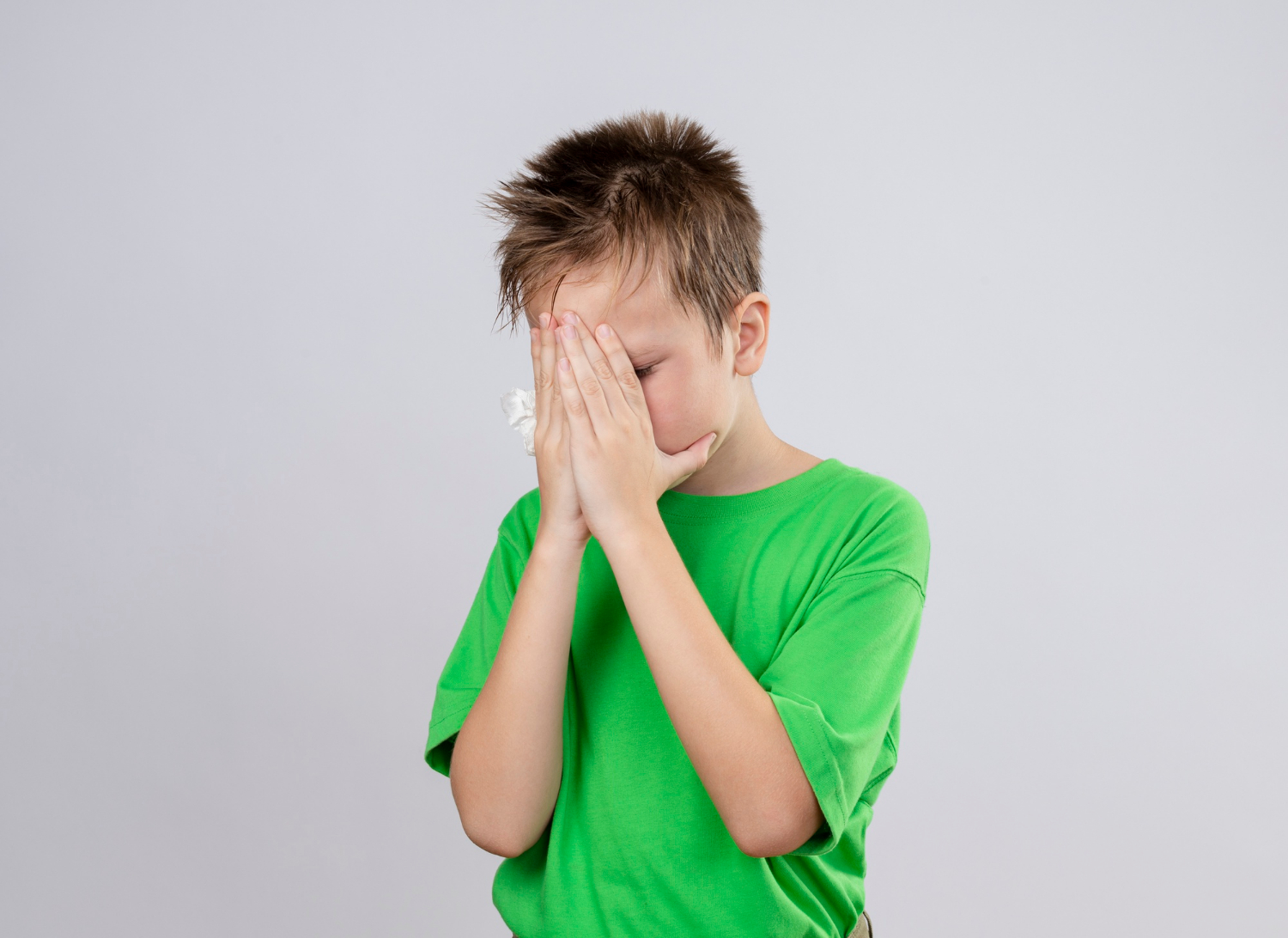 Ein trauriger Junge | Quelle: Freepik