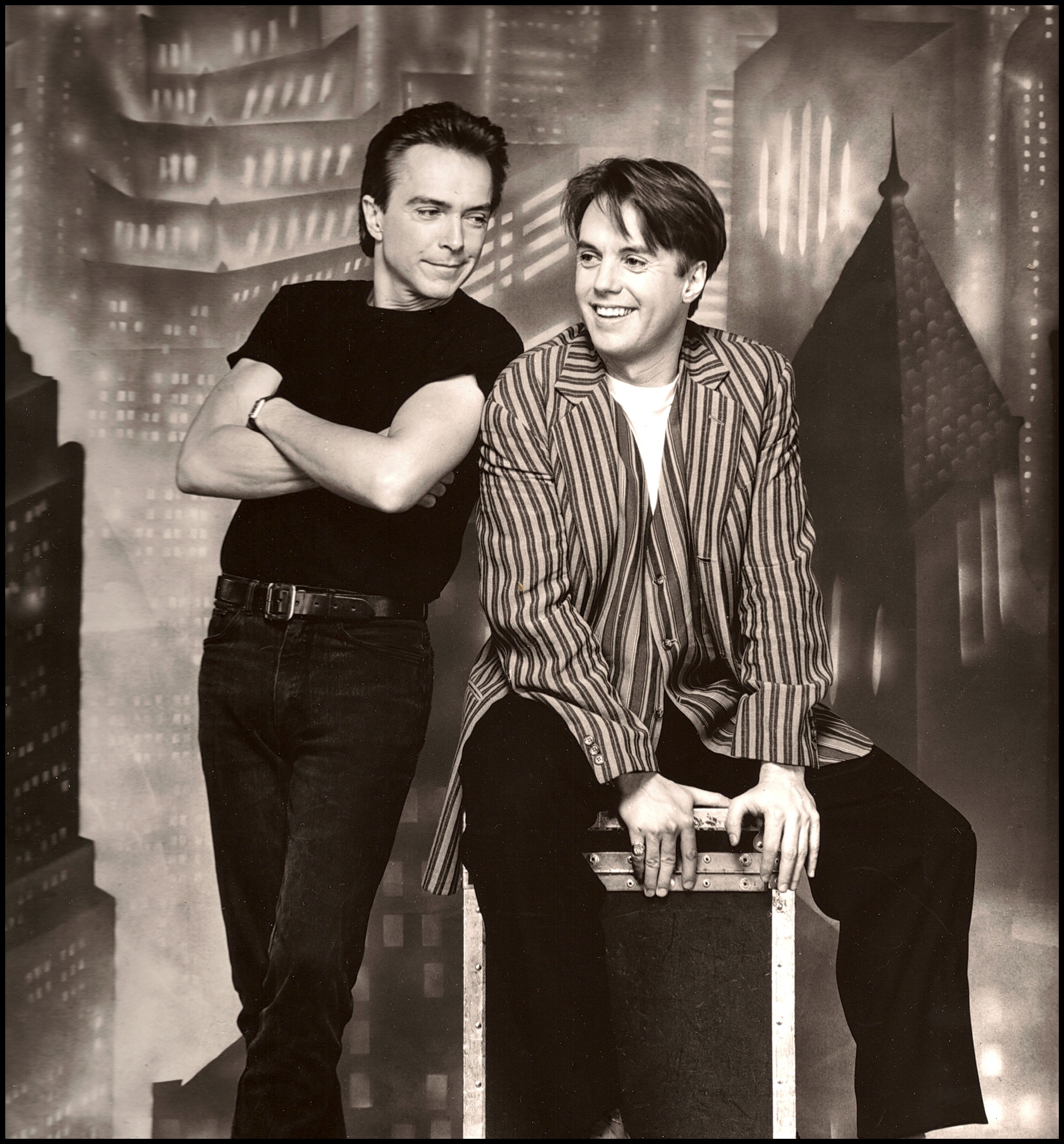 David und Shaun Cassidy am Set von "Blood Brothers", 1993 | Quelle: Getty Images