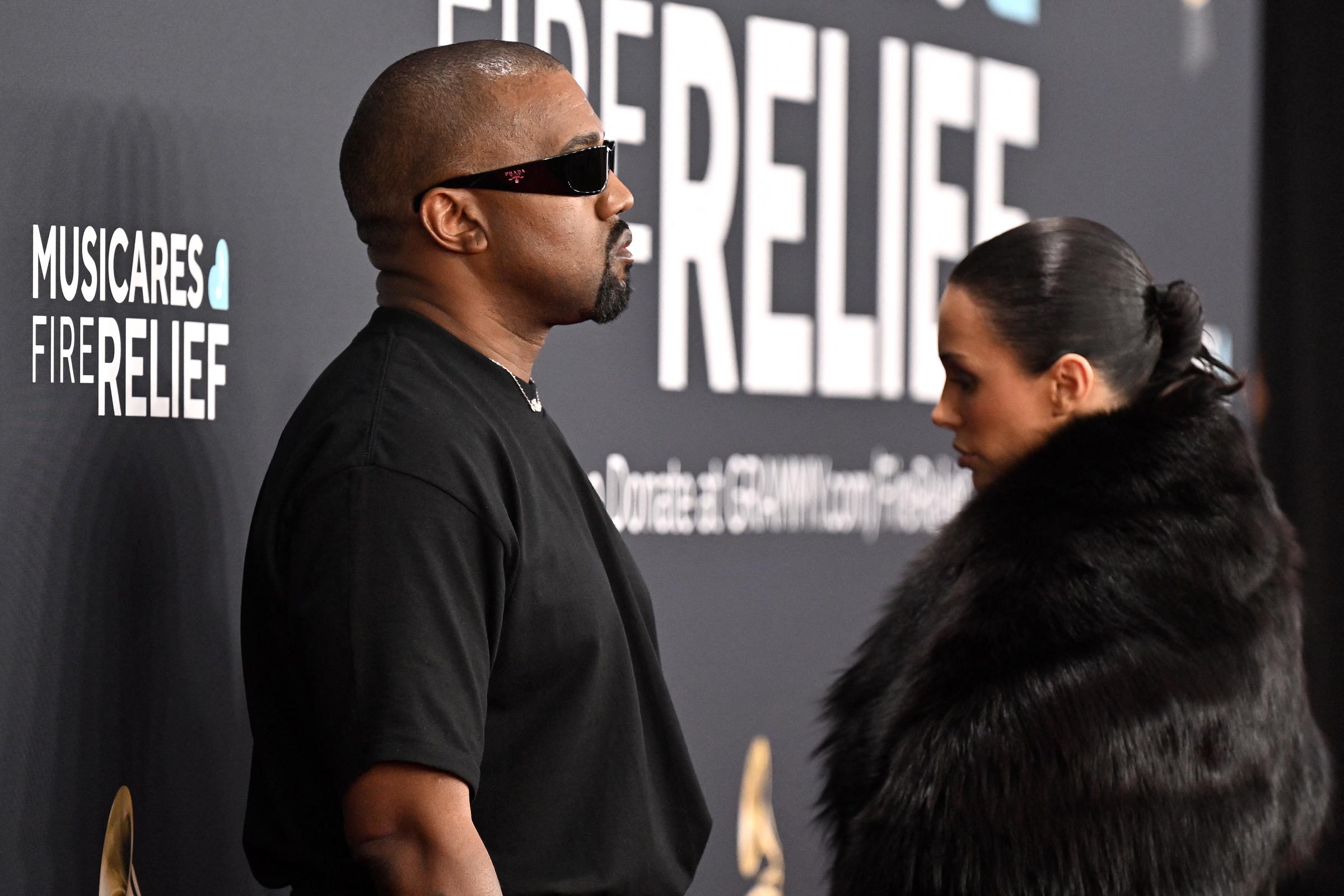 Kanye West und Bianca Censori am 2. Februar 2025 | Quelle: Getty Images