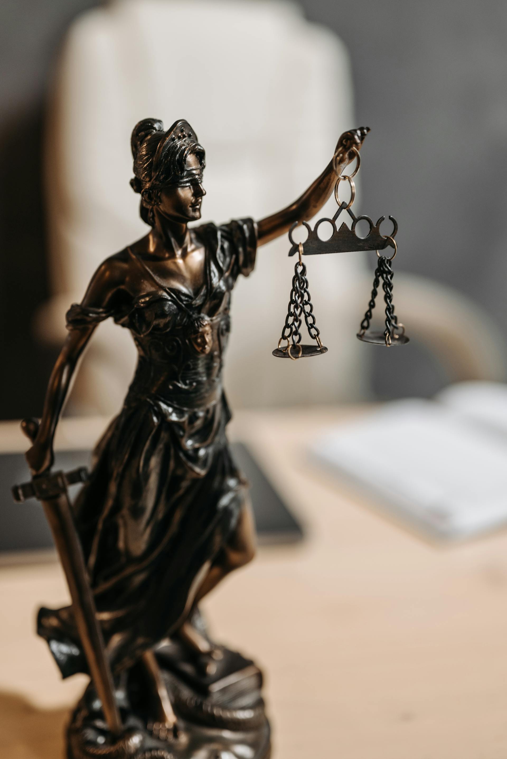 Eine Figur von Lady Justice | Quelle: Pexels