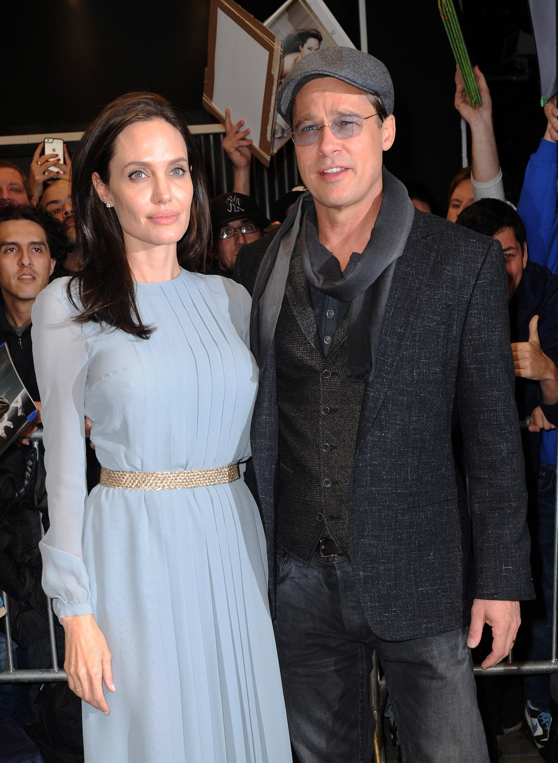 Angelina Jolie und Brad Pitt werden am 3. November 2015 in New York City gesehen. | Quelle: Getty Images