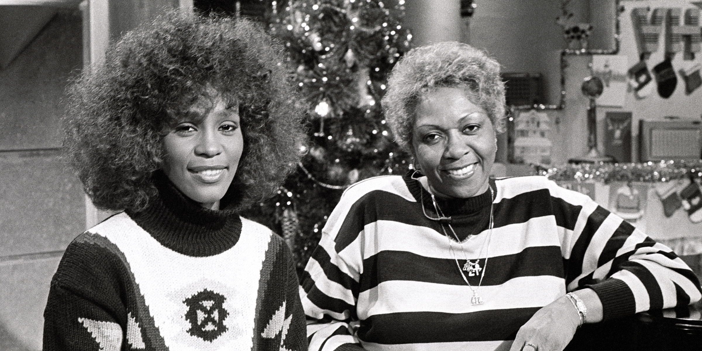 Cissy Houston mit ihrer Tochter Whitney | Quelle: Getty Images