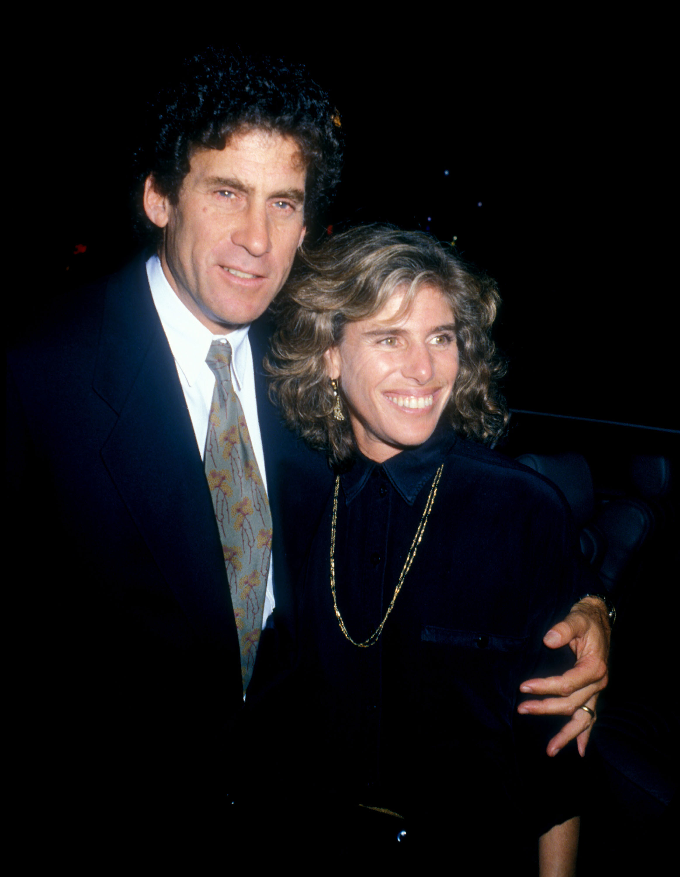 Paul Michael Glaser und Elizabeth Glaser bei der "Immediate Famil" Premiere am 25. Oktober 1989 | Quelle: Getty Images