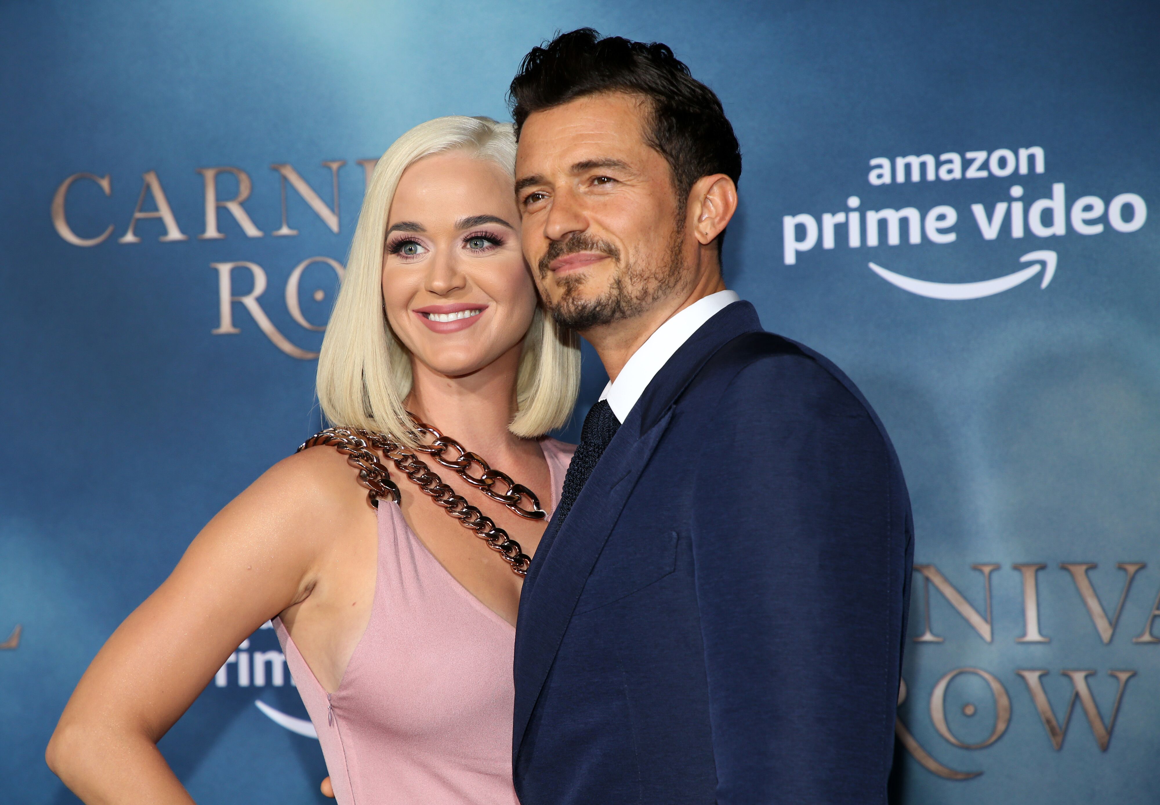 Katy Perry und Orlando Bloom besuchen die LA-Premiere von Amazons "Carnival Row". | Quelle: Getty Images