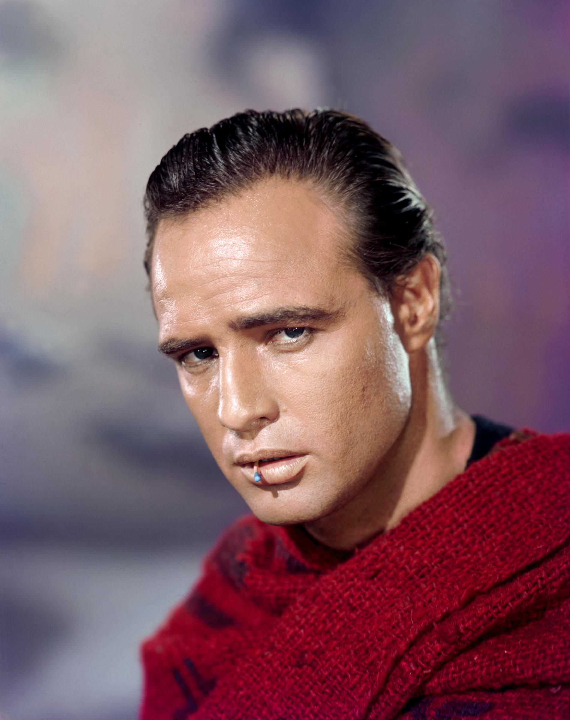 Marlon Brando am Set seines Films One-Eyed Jacks aus dem Jahr 1961 | Quelle: Getty Images