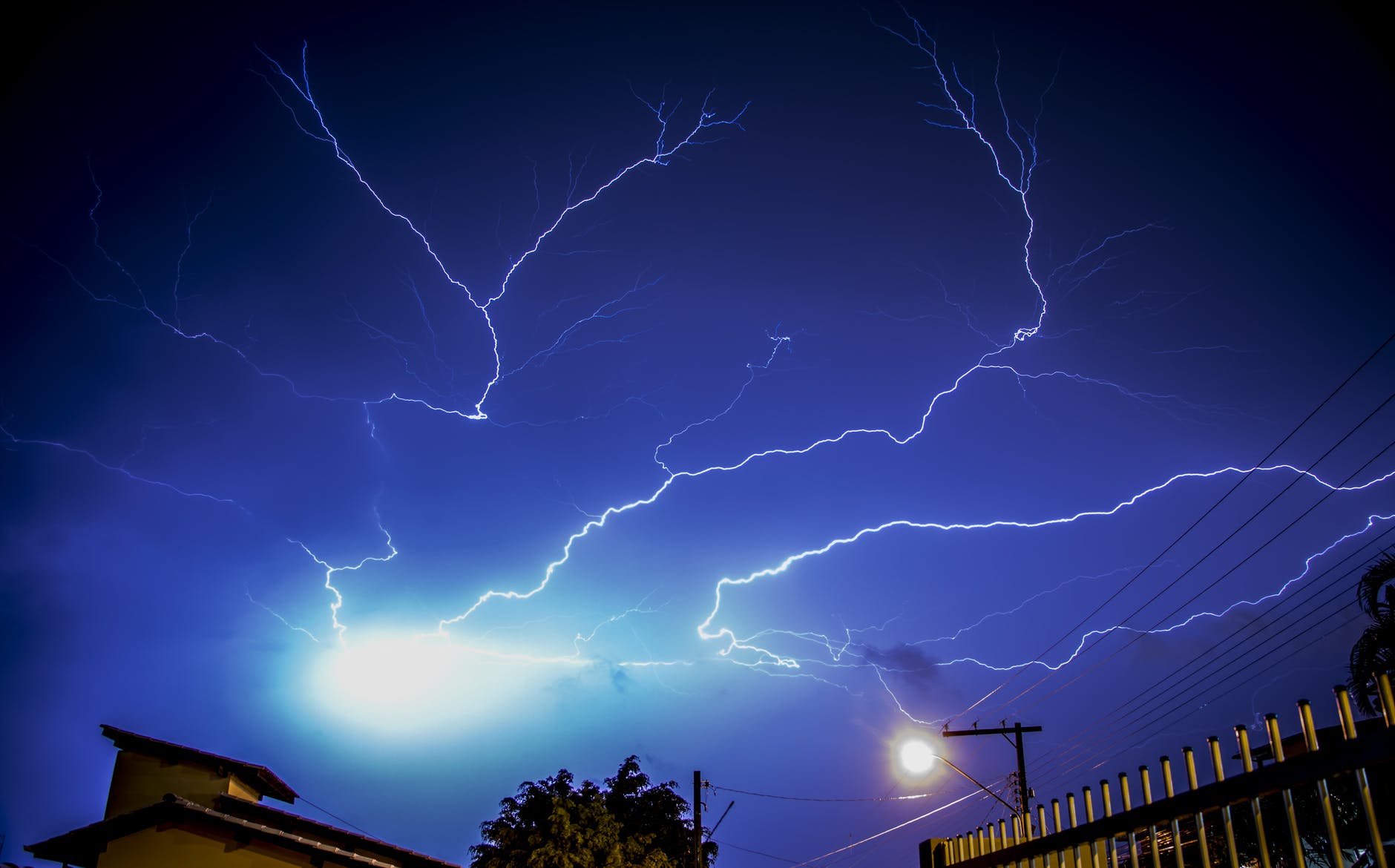 Ein Gewitter hat ihnen den Strom abgedreht.| Quelle: Pexels