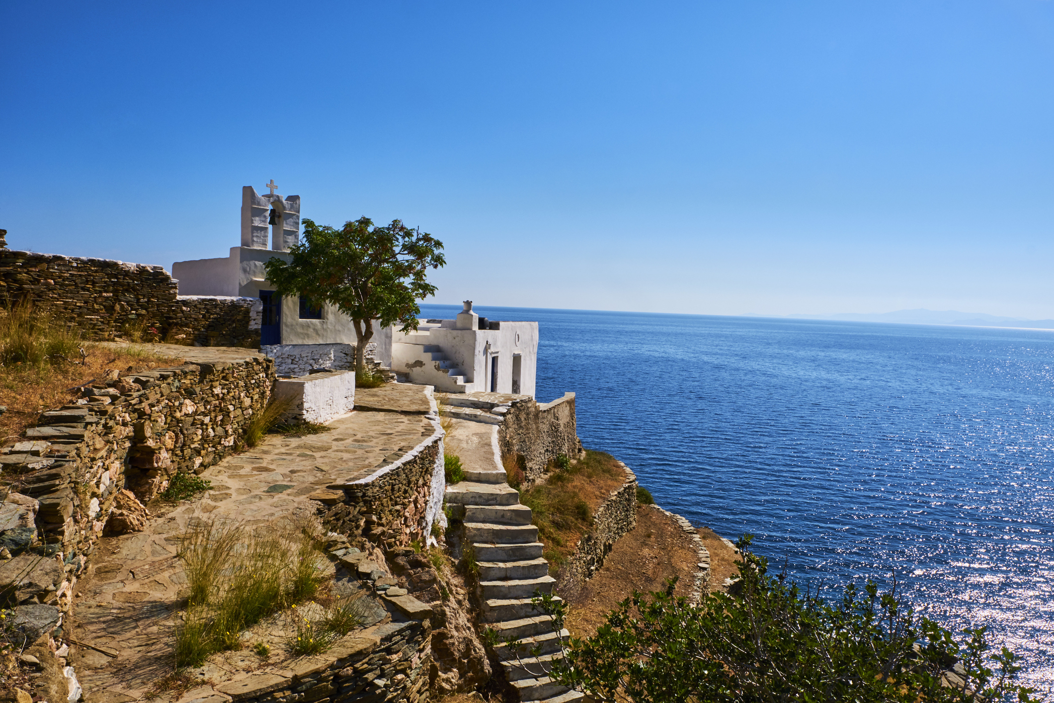 Griechenland, Kykladen, Sifnos, Kapelle | Quelle: Getty Images